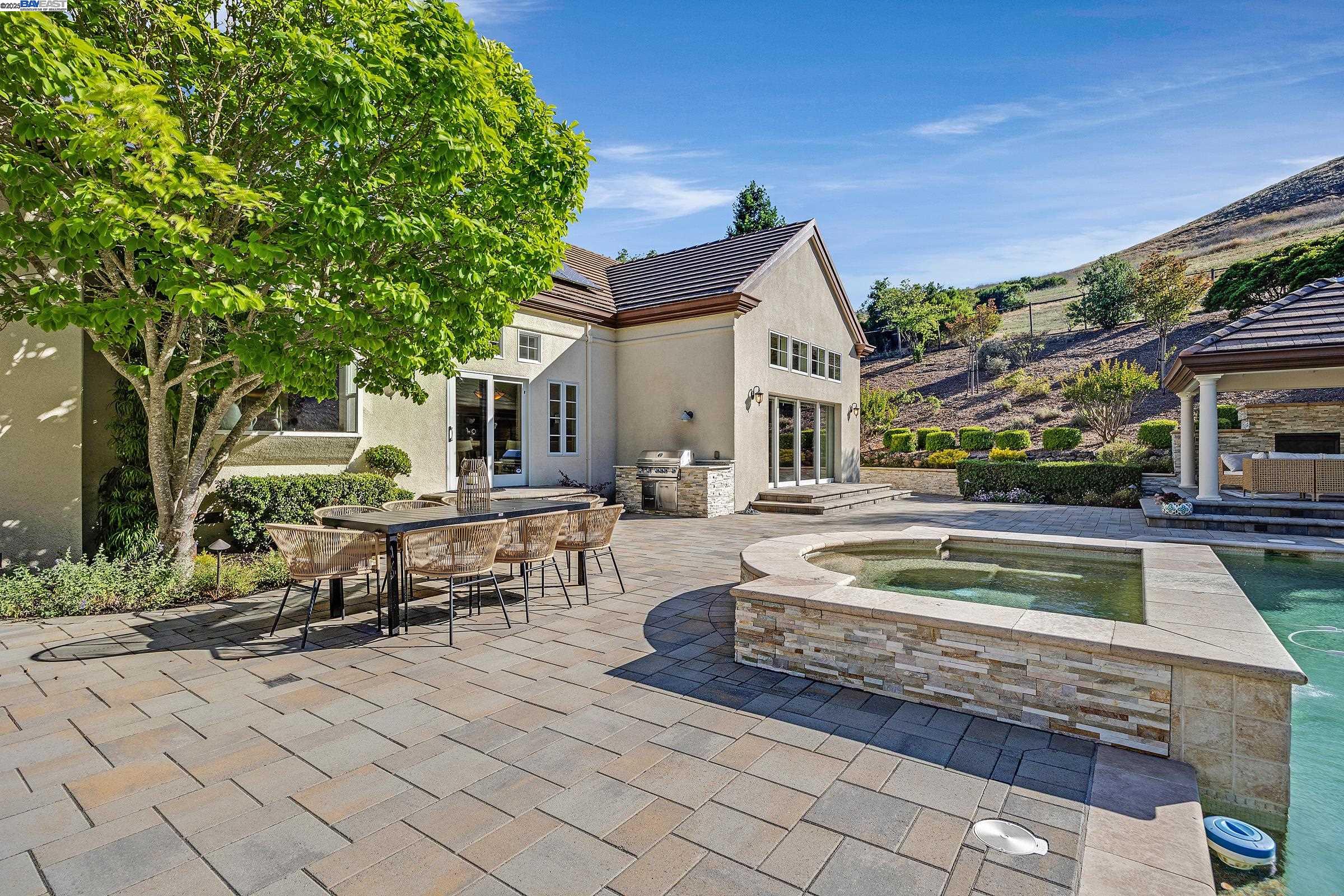 Detail Gallery Image 39 of 60 For 24 Timberview Ct., Danville,  CA 94506 - 4 Beds | 3/2 Baths