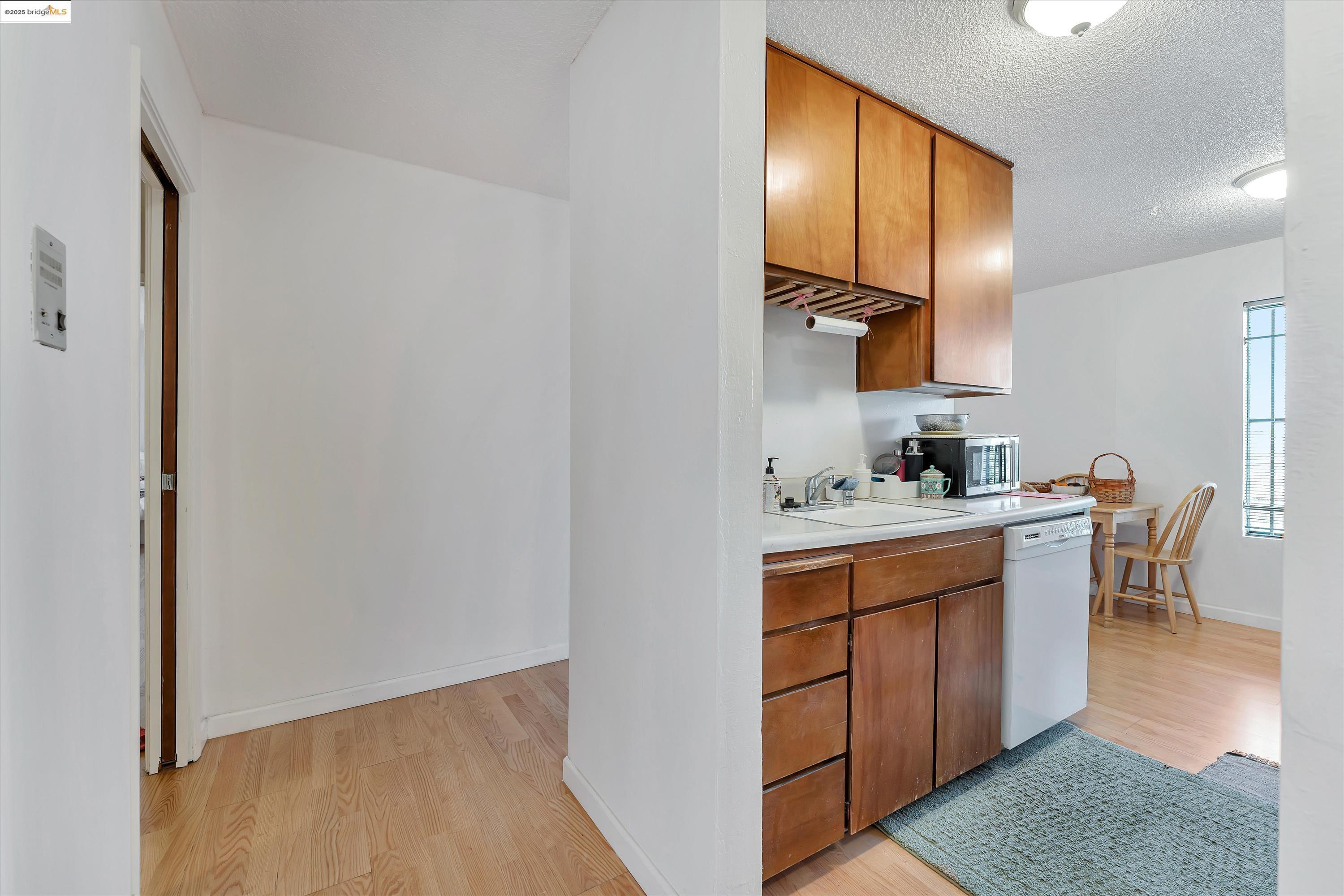 Photo #16: 41109949 Listing: Photo #16