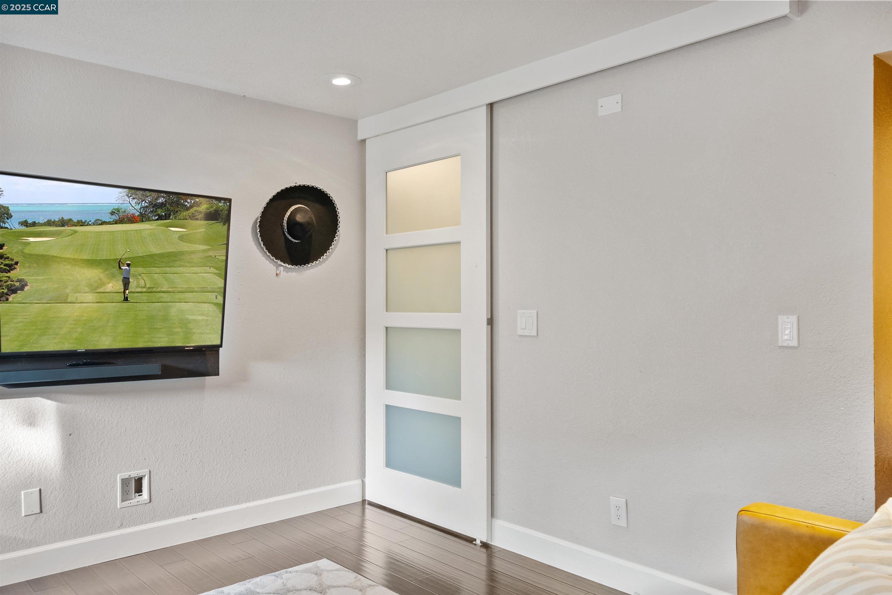 Detail Gallery Image 29 of 44 For 110 Costanza Drive, Martinez,  CA 94553 - 4 Beds | 3 Baths