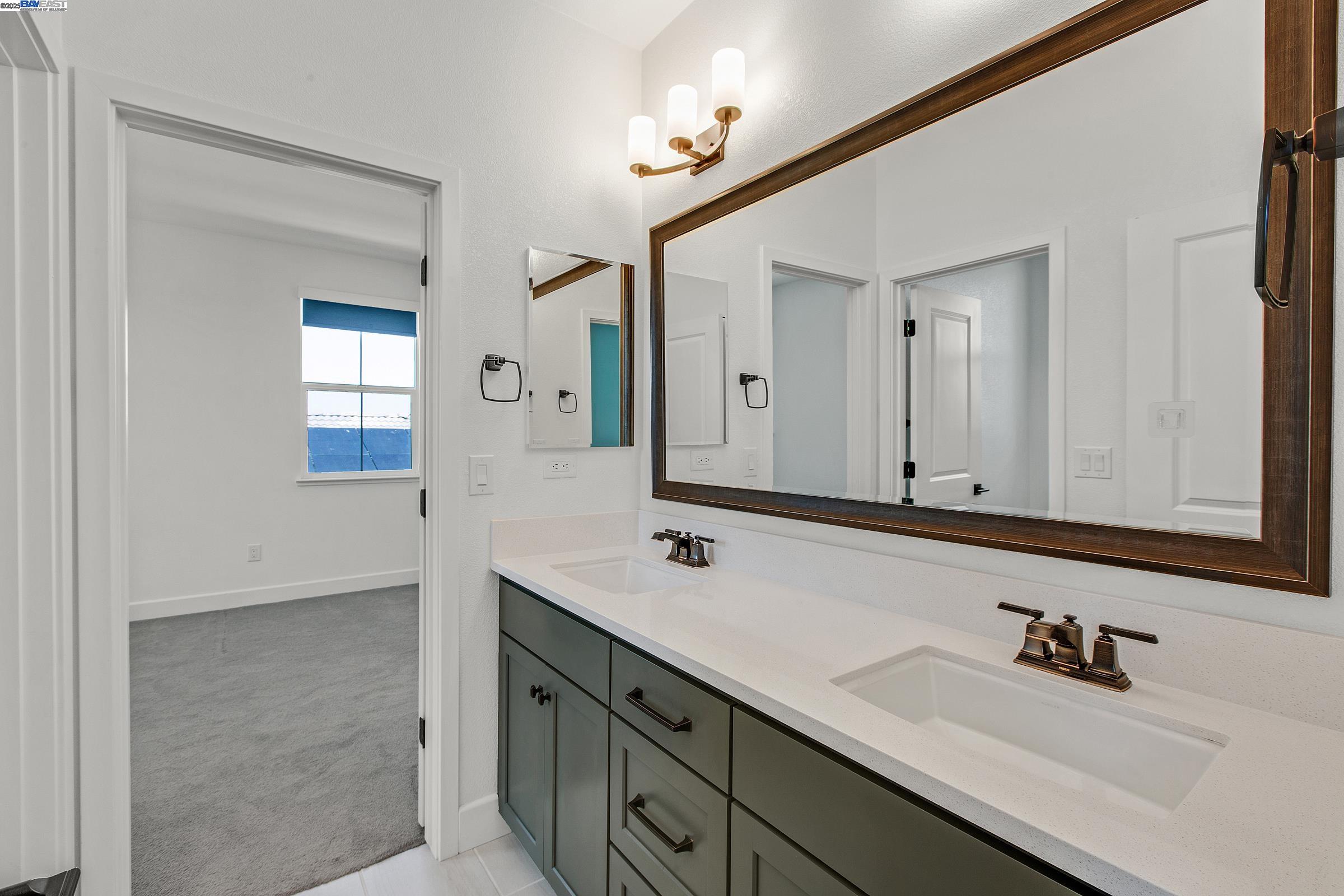 Detail Gallery Image 32 of 59 For 2222 Davie Pl, Tracy,  CA 95377 - 4 Beds | 3/1 Baths