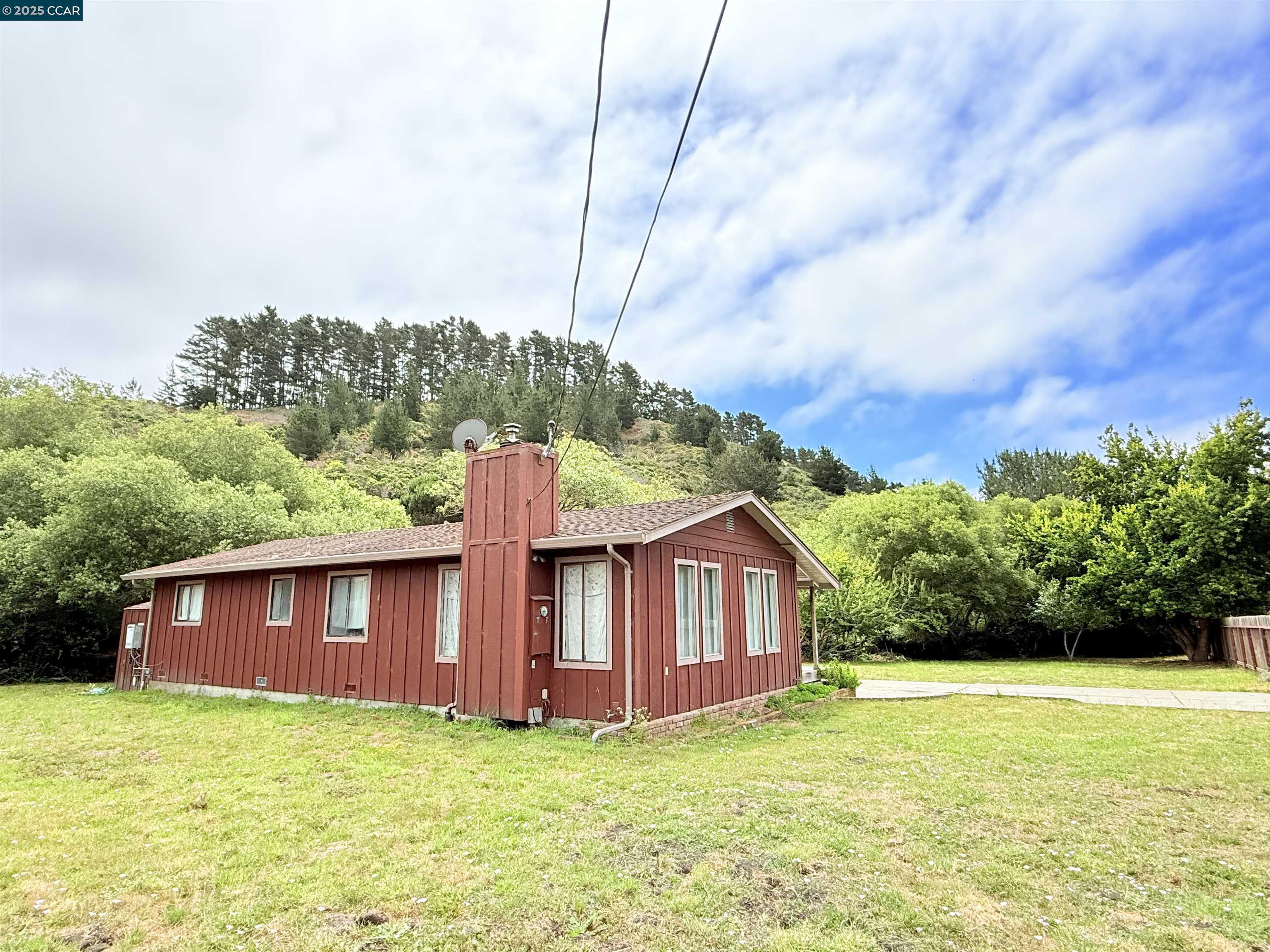 Detail Gallery Image 4 of 24 For 1340 Stage Road, Pescadero,  CA 94060 - 3 Beds | 1 Baths