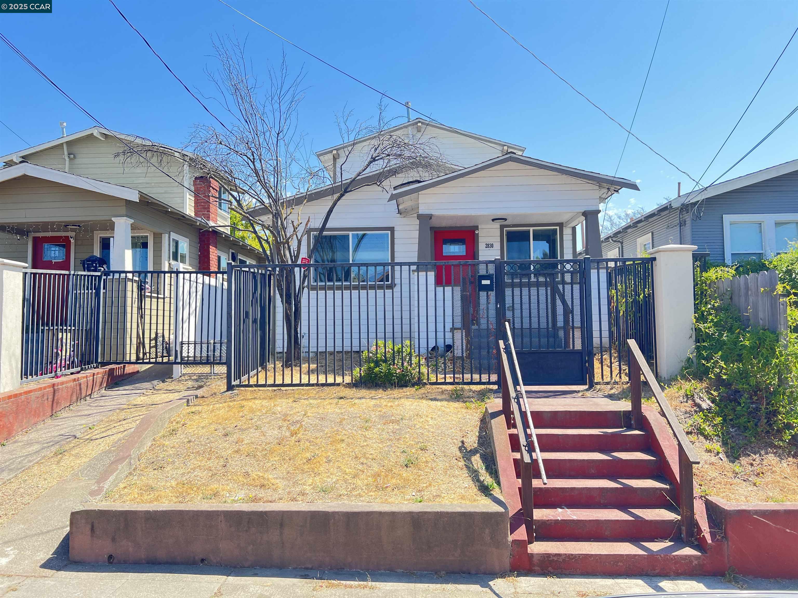 Detail Gallery Image 1 of 21 For 2830 23rd Avenue, Oakland,  CA 94606 - 2 Beds | 1 Baths