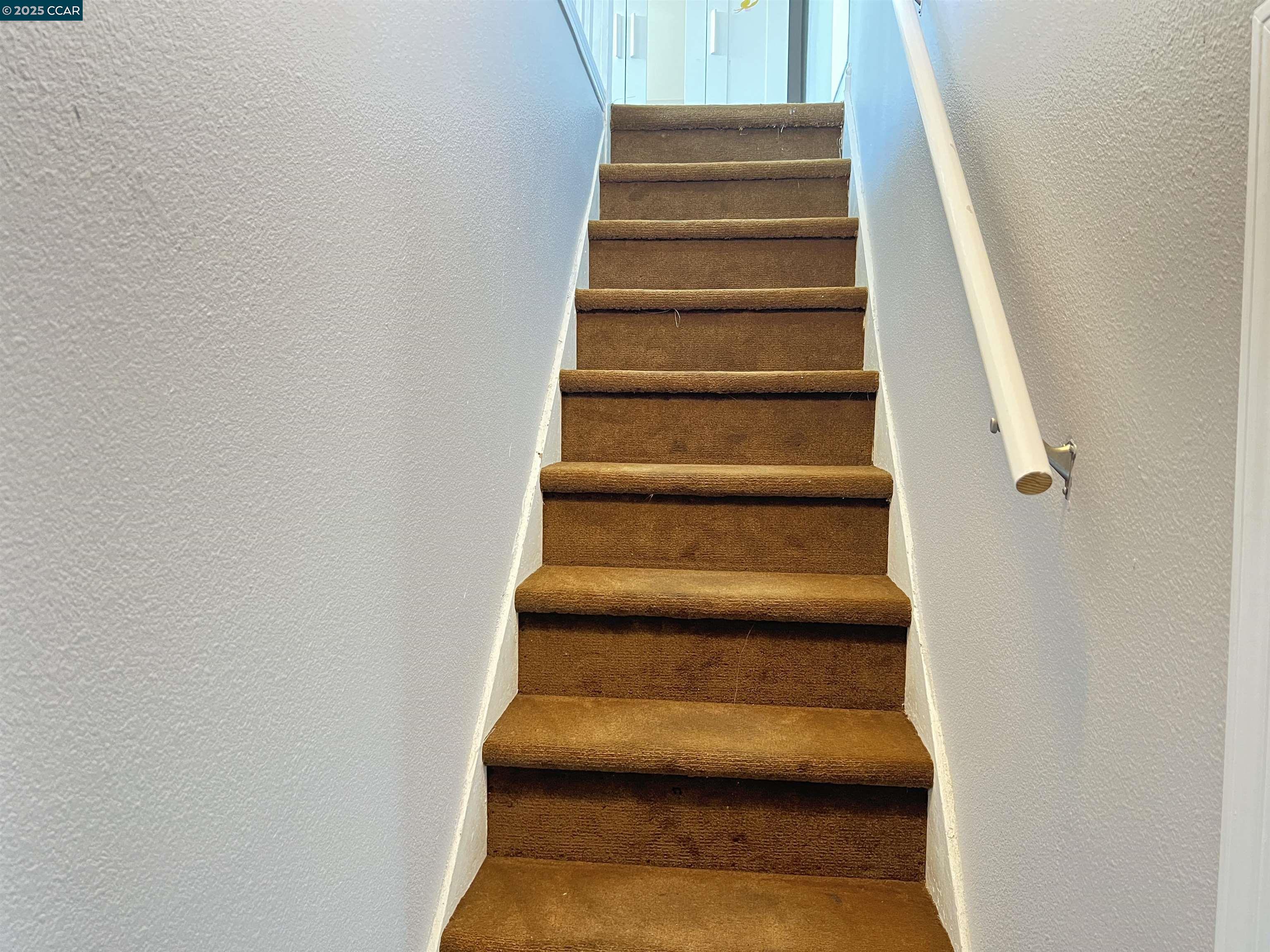 Detail Gallery Image 16 of 21 For 2830 23rd Avenue, Oakland,  CA 94606 - 2 Beds | 1 Baths