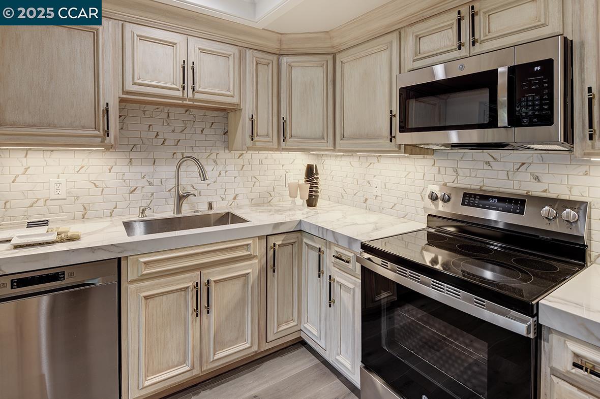 Photo #5: 41109969 Listing 