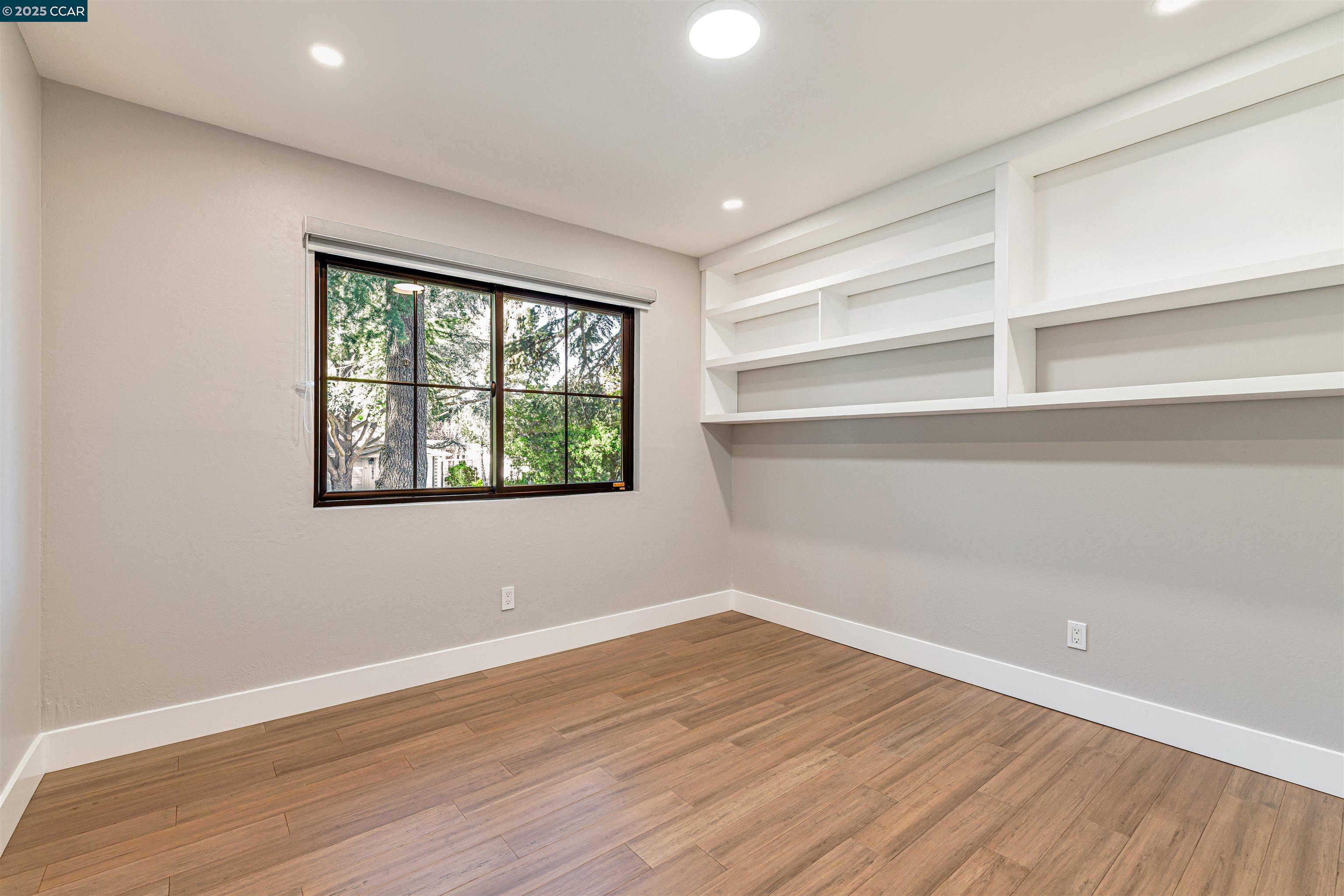 Detail Gallery Image 24 of 42 For 3674 Northridge Dr, Concord,  CA 94518 - 4 Beds | 2 Baths