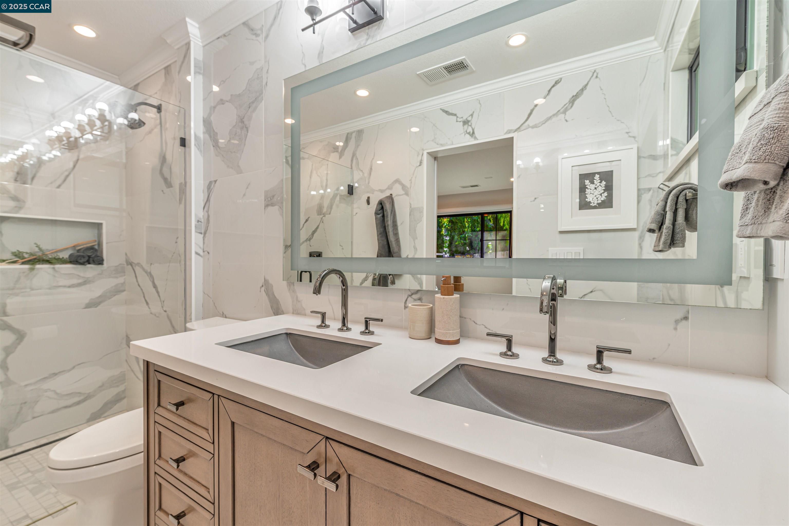 Detail Gallery Image 31 of 42 For 3674 Northridge Dr, Concord,  CA 94518 - 4 Beds | 2 Baths