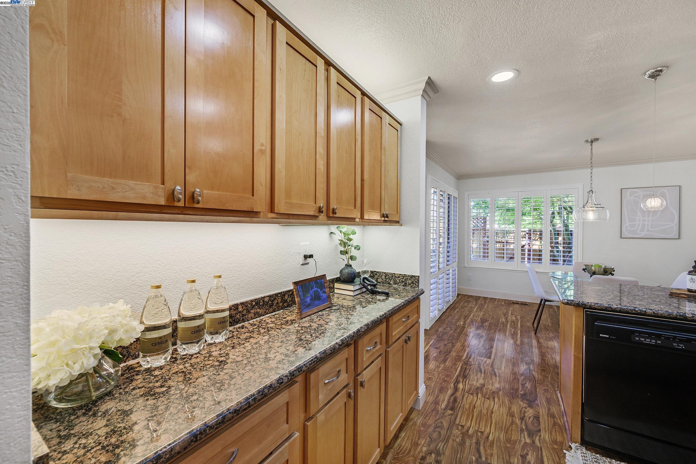 Photo #10: 41109974 Listing: Photo #10