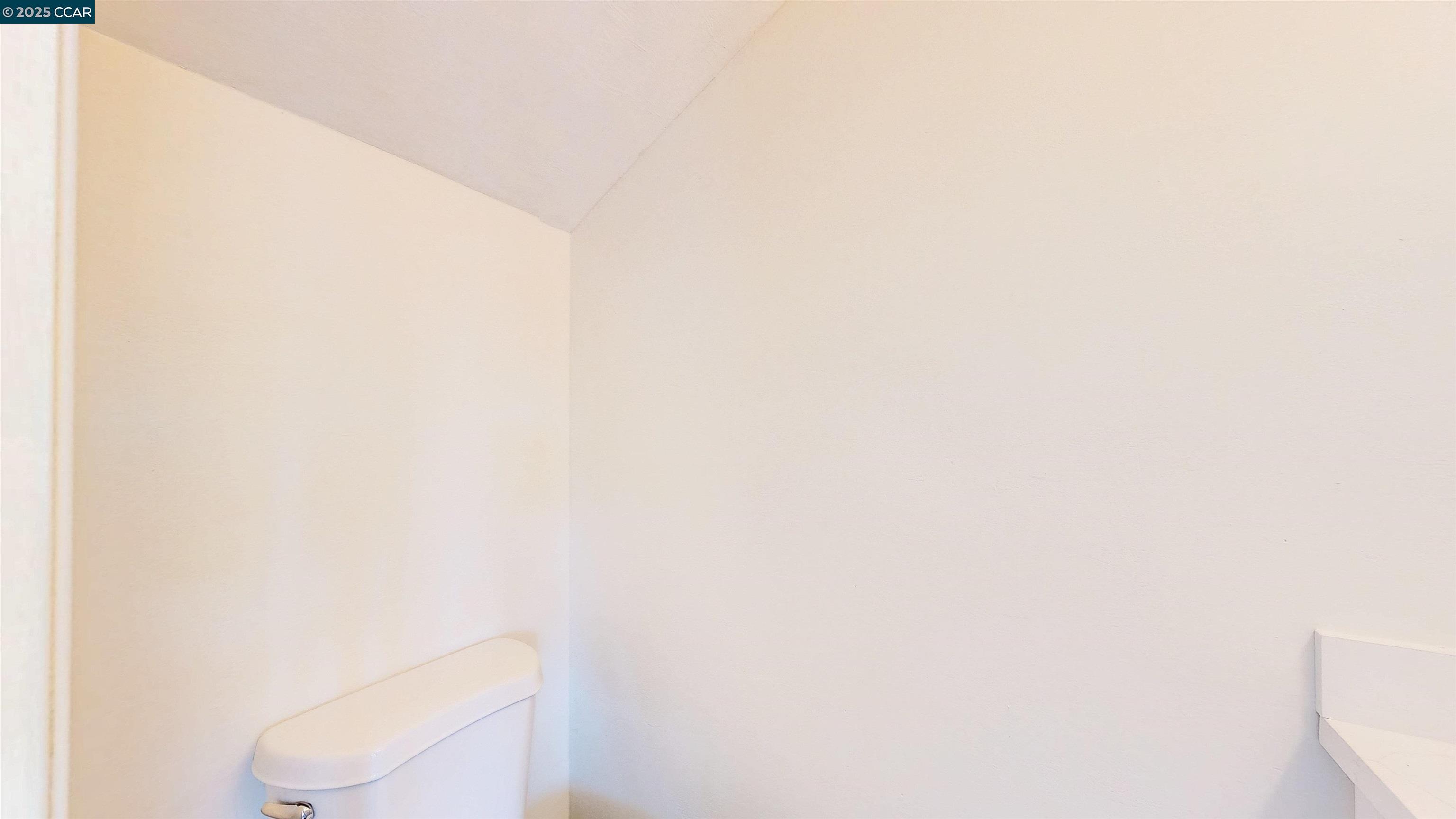 Detail Gallery Image 30 of 37 For 117 Sunset Cir #36,  Benicia,  CA 94510 - 3 Beds | 1/1 Baths