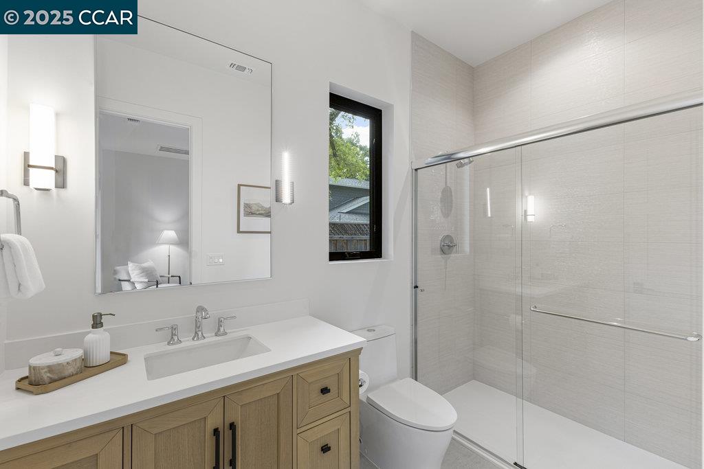 Detail Gallery Image 44 of 53 For 11 Willowmere Rd, Danville,  CA 94526 - 5 Beds | 5/1 Baths