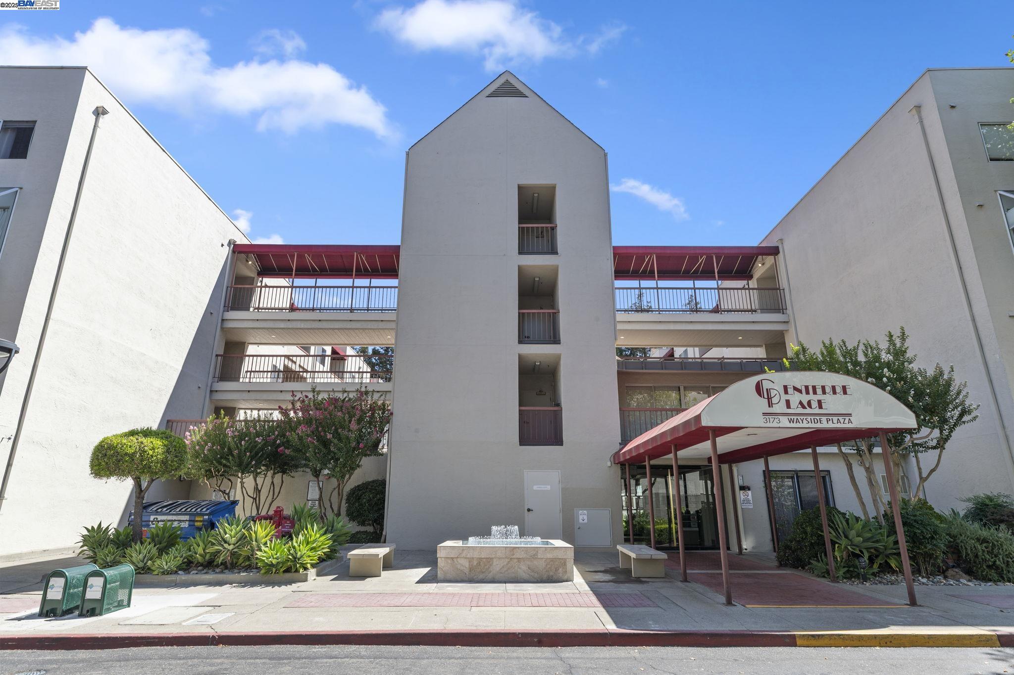 MLS: 41109990 Condo For Sale