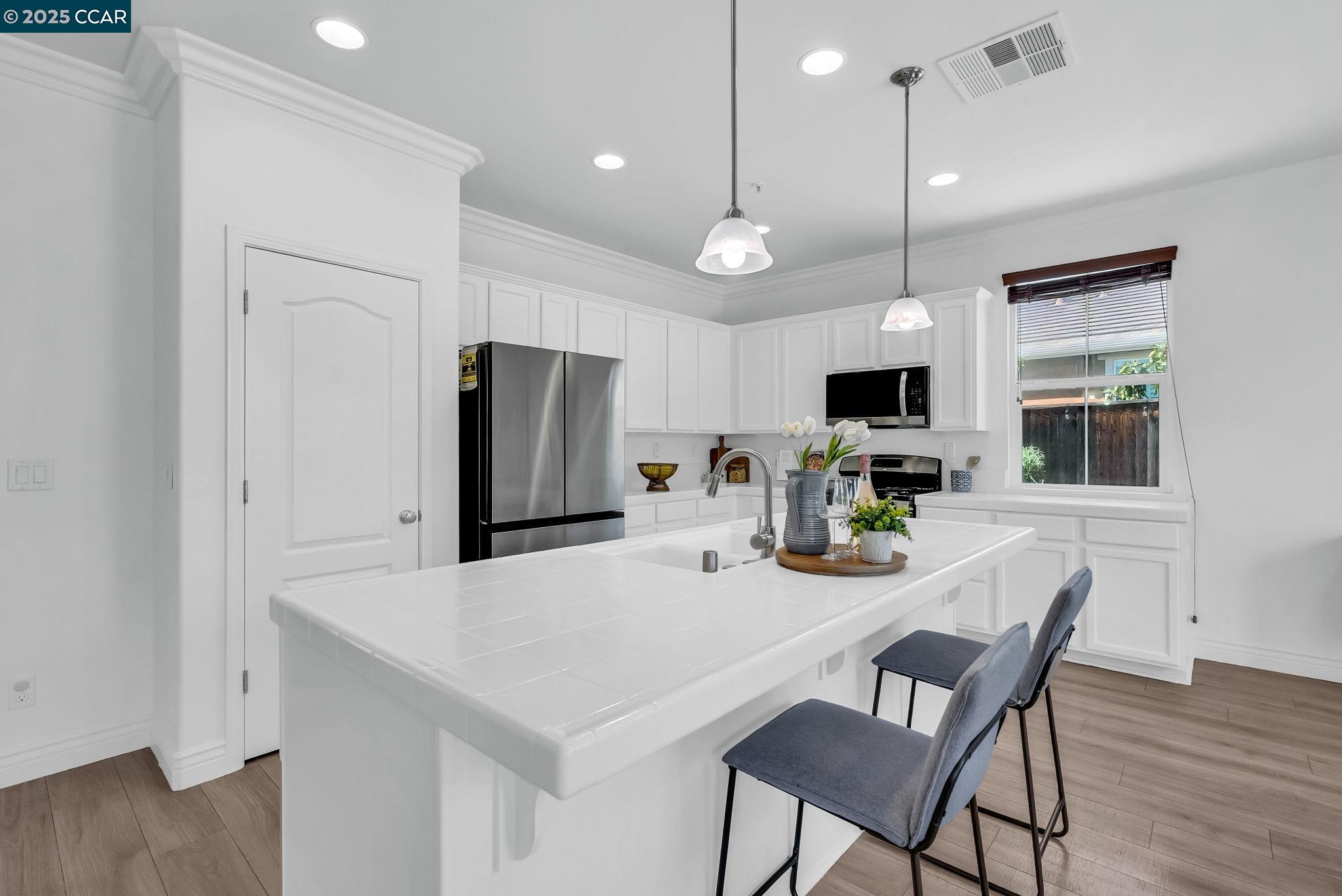 Detail Gallery Image 19 of 60 For 4784 Braemar St, Antioch,  CA 94531 - 4 Beds | 2/1 Baths
