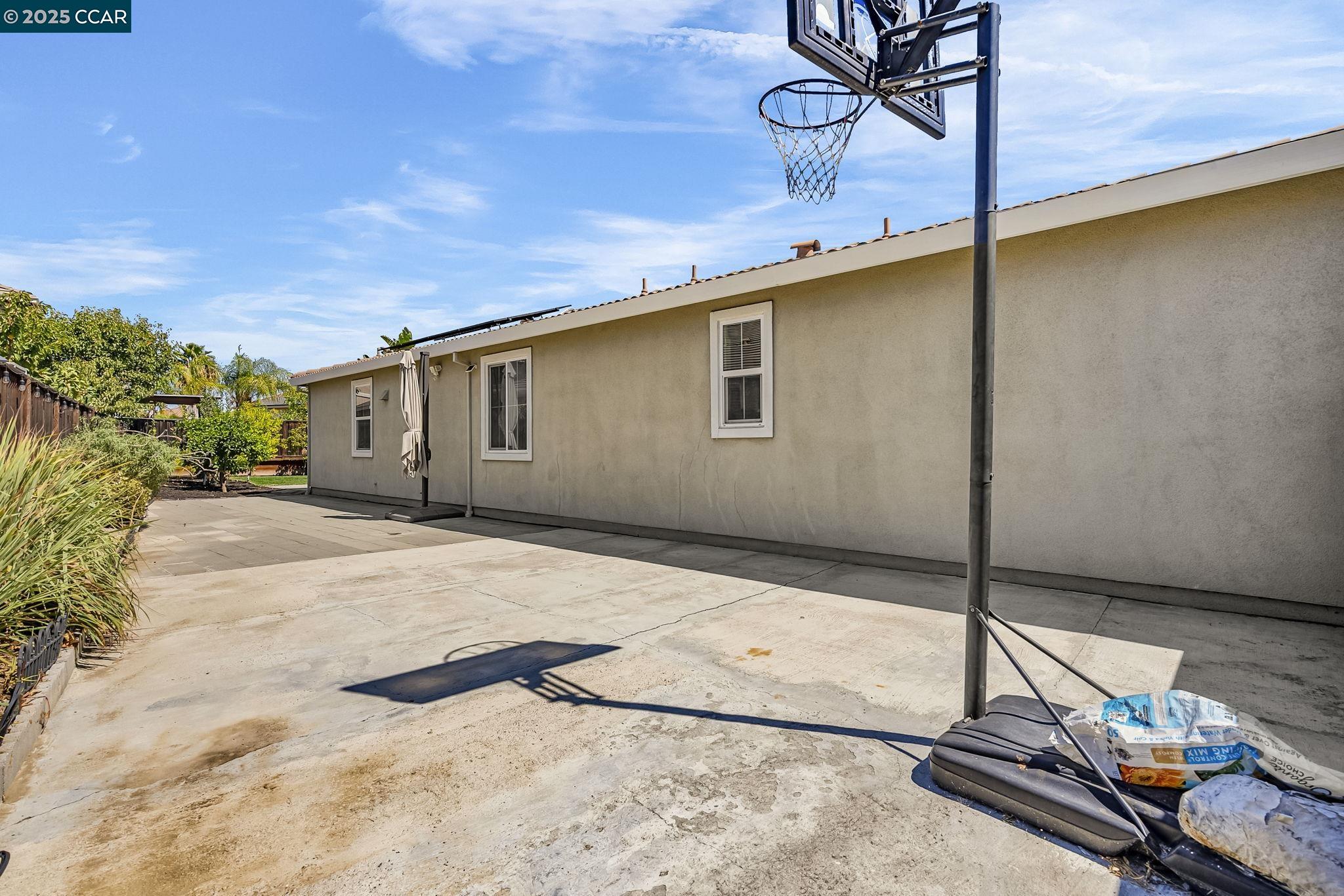 Detail Gallery Image 38 of 60 For 4784 Braemar St, Antioch,  CA 94531 - 4 Beds | 2/1 Baths