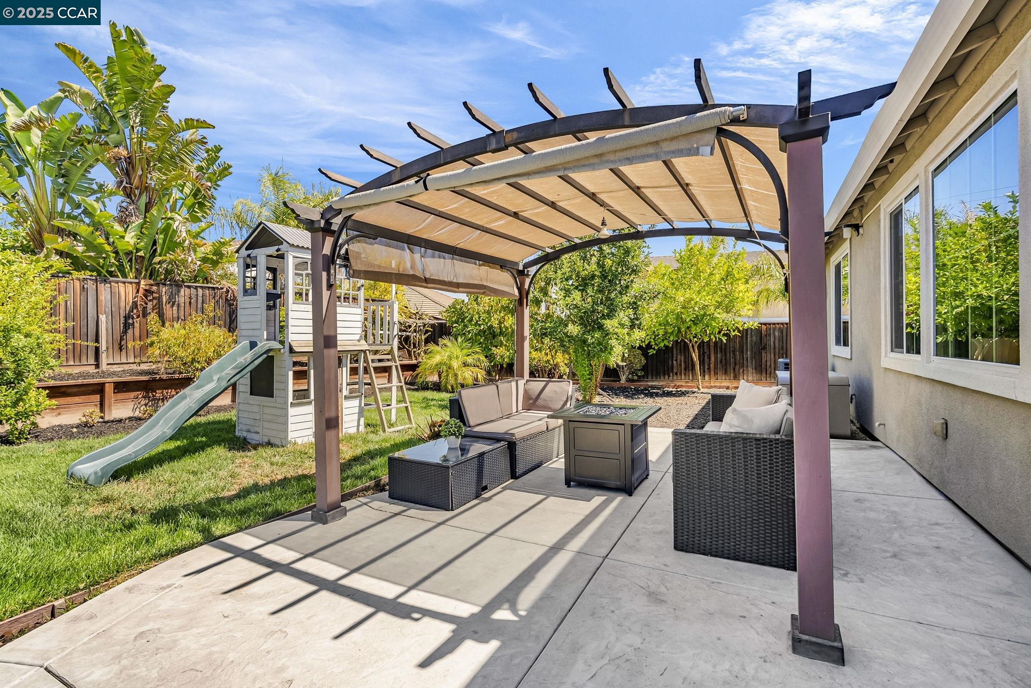 Detail Gallery Image 44 of 60 For 4784 Braemar St, Antioch,  CA 94531 - 4 Beds | 2/1 Baths