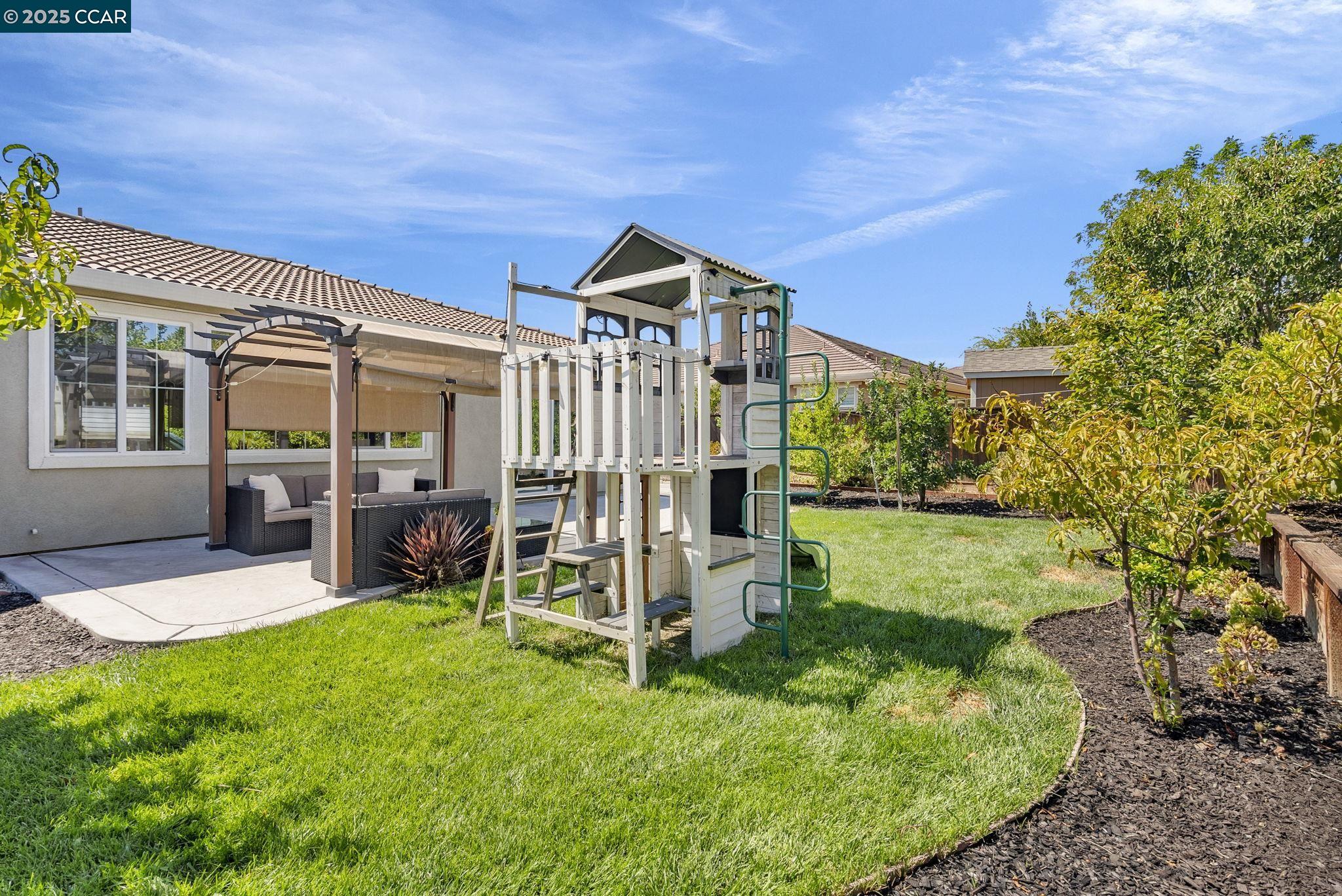 Detail Gallery Image 46 of 60 For 4784 Braemar St, Antioch,  CA 94531 - 4 Beds | 2/1 Baths