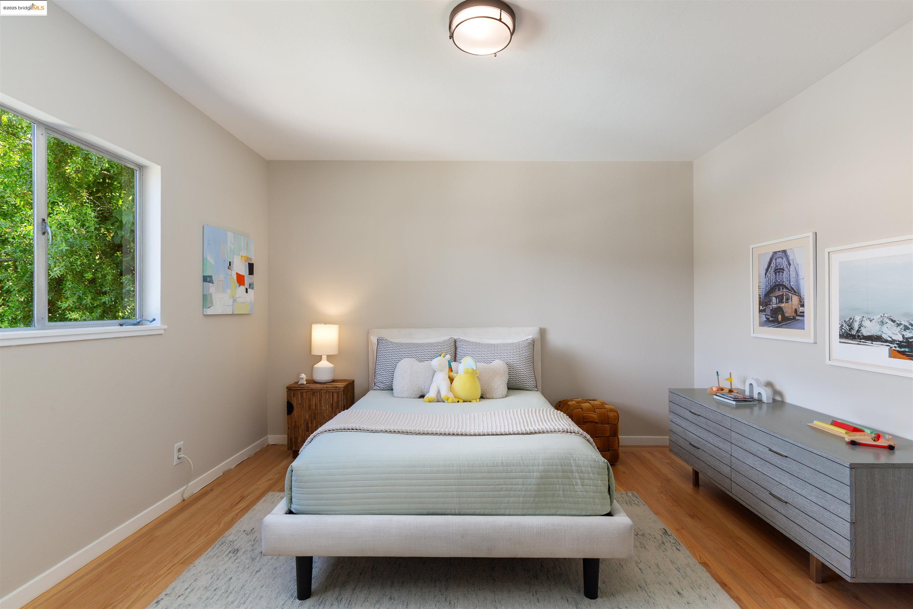 Detail Gallery Image 23 of 49 For 1351 Carlotta Ave, Berkeley,  CA 94703 - 5 Beds | 3 Baths
