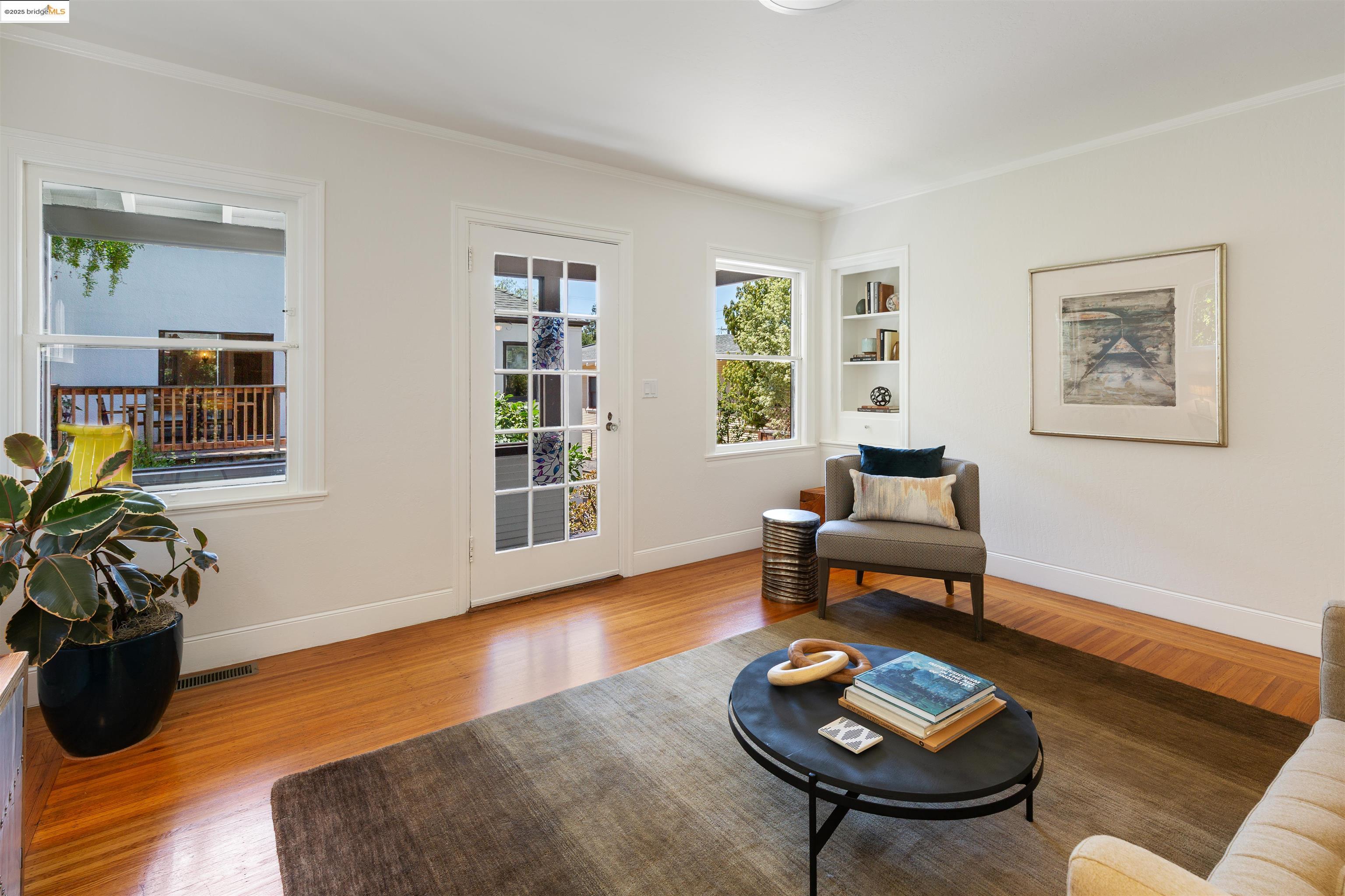 Detail Gallery Image 35 of 49 For 1351 Carlotta Ave, Berkeley,  CA 94703 - 5 Beds | 3 Baths