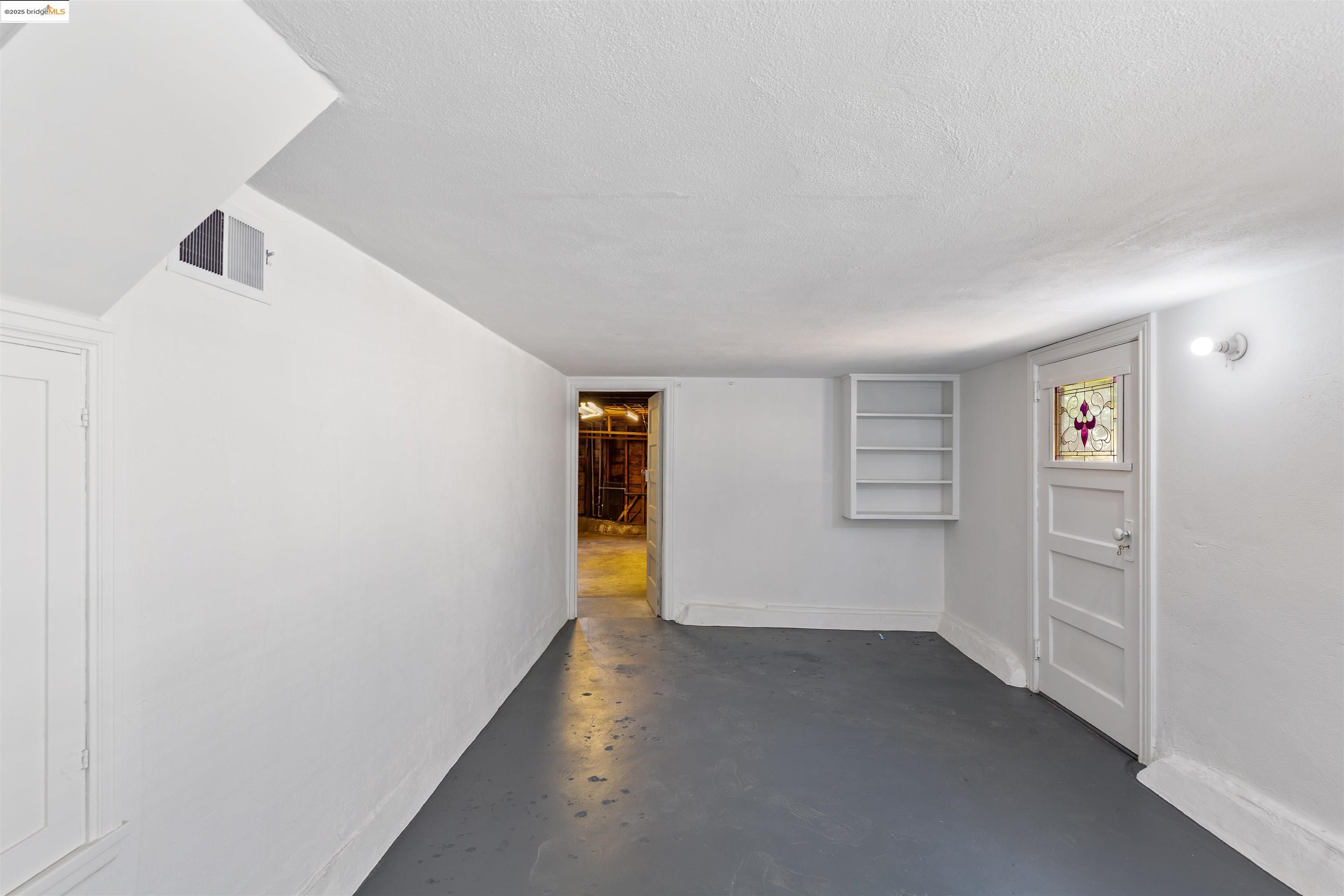 Detail Gallery Image 45 of 49 For 1351 Carlotta Ave, Berkeley,  CA 94703 - 5 Beds | 3 Baths
