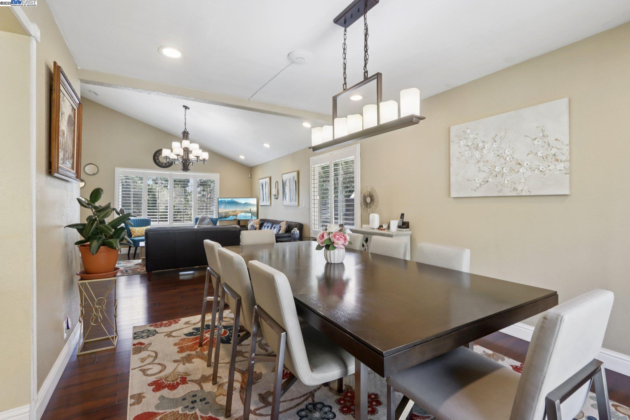 Detail Gallery Image 10 of 46 For 27978 Dobbel Ave, Hayward,  CA 94542 - 3 Beds | 2/1 Baths
