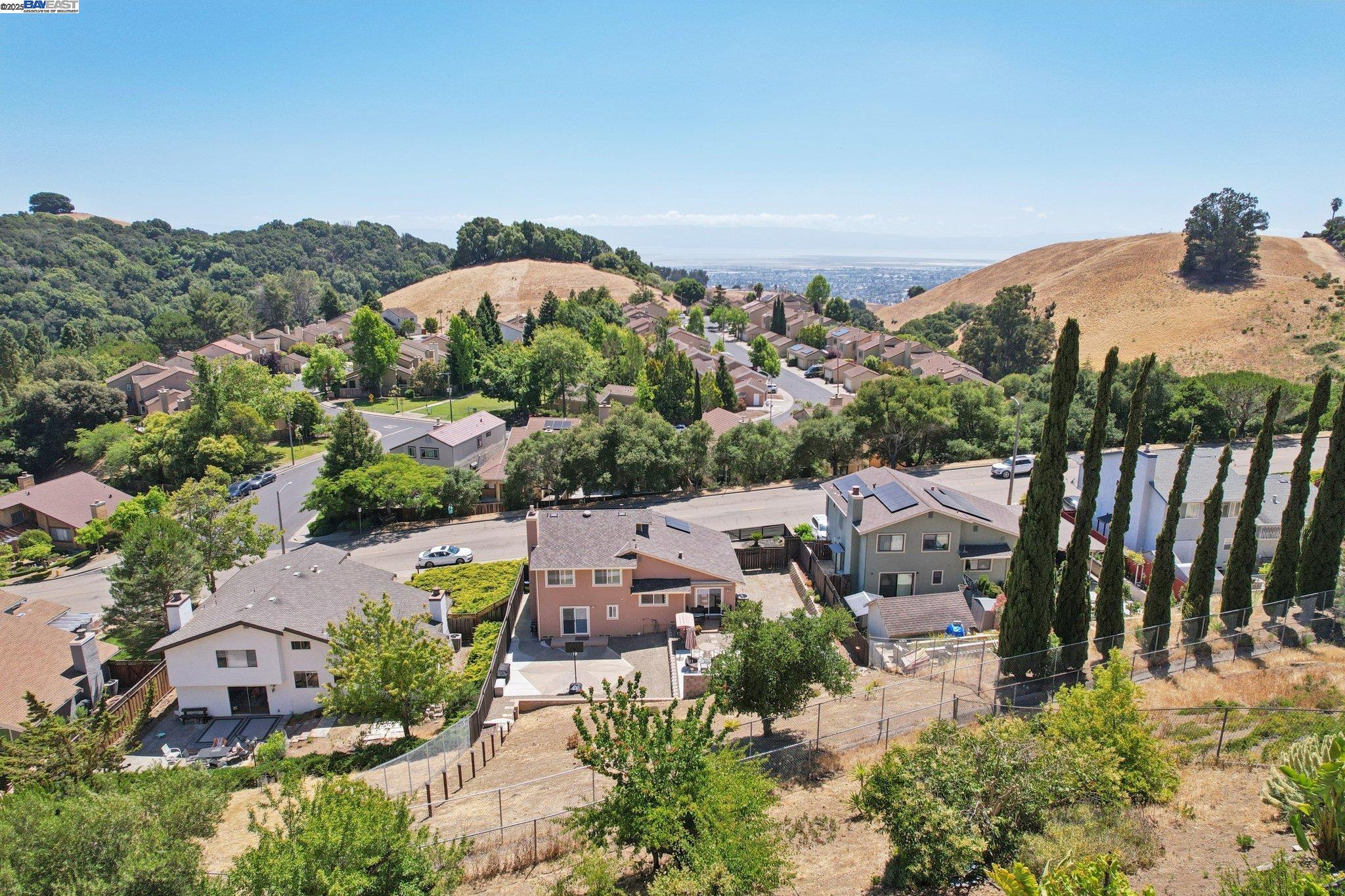 Detail Gallery Image 44 of 46 For 27978 Dobbel Ave, Hayward,  CA 94542 - 3 Beds | 2/1 Baths