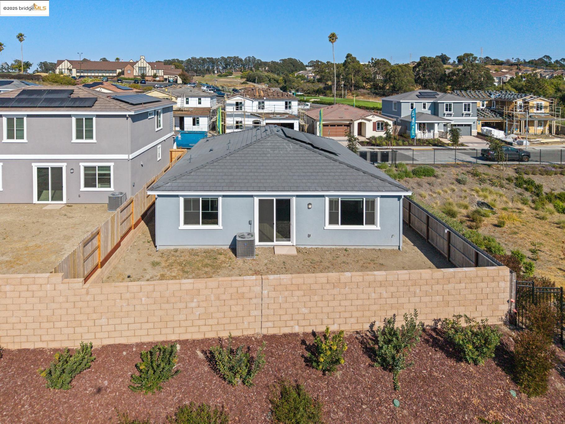 Detail Gallery Image 44 of 60 For 4105 Markovich Ct, Richmond,  CA 94806 - 4 Beds | 2 Baths