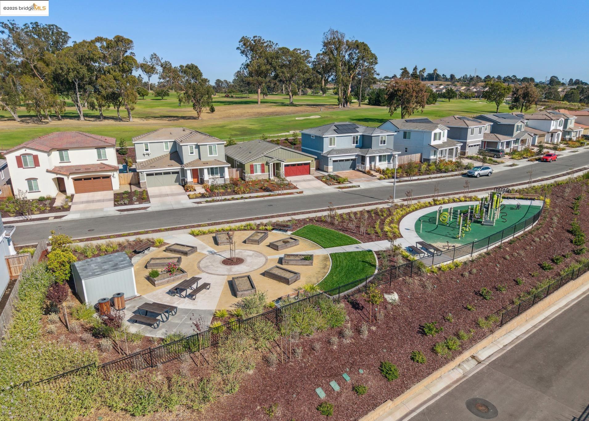 Detail Gallery Image 54 of 60 For 4105 Markovich Ct, Richmond,  CA 94806 - 4 Beds | 2 Baths