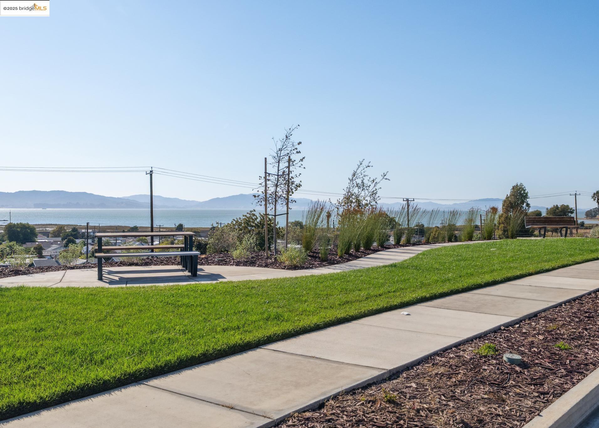 Detail Gallery Image 59 of 60 For 4105 Markovich Ct, Richmond,  CA 94806 - 4 Beds | 2 Baths
