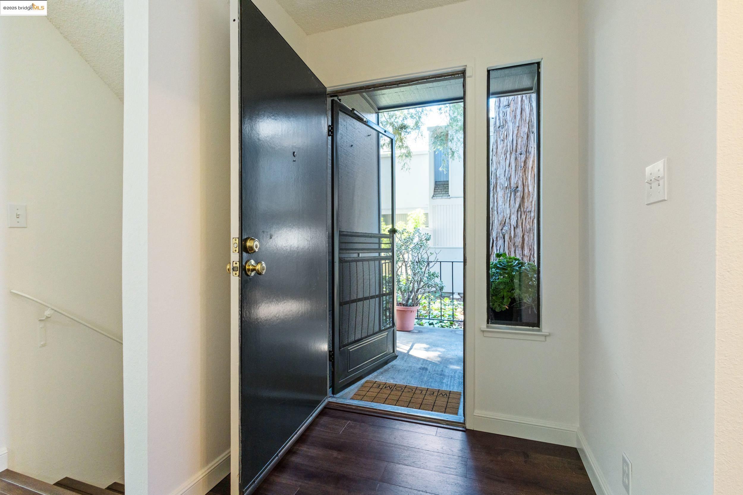 Photo #3: 41110012 Listing 