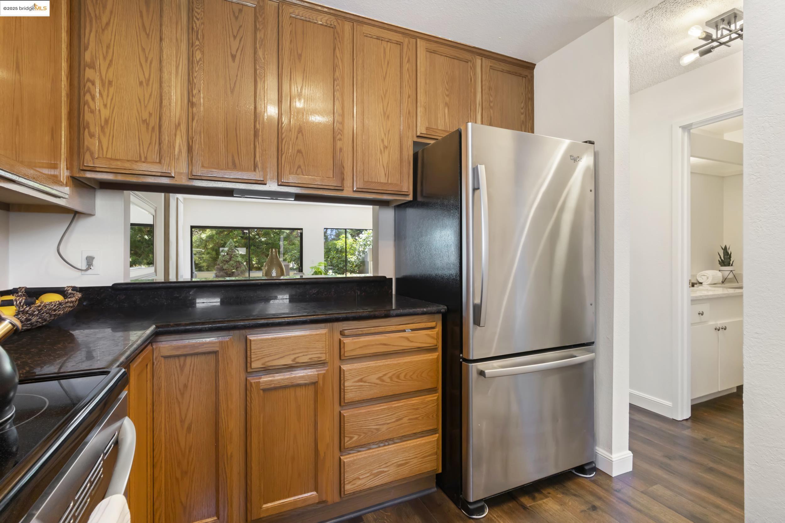 Photo #10: 41110012 Listing: Photo #10