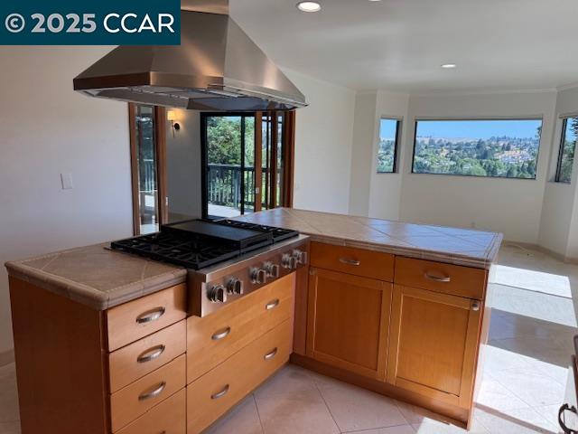 Detail Gallery Image 8 of 32 For 1755 Spyglass Lane, Moraga,  CA 94556 - 3 Beds | 2/1 Baths