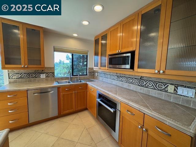 Detail Gallery Image 10 of 32 For 1755 Spyglass Lane, Moraga,  CA 94556 - 3 Beds | 2/1 Baths