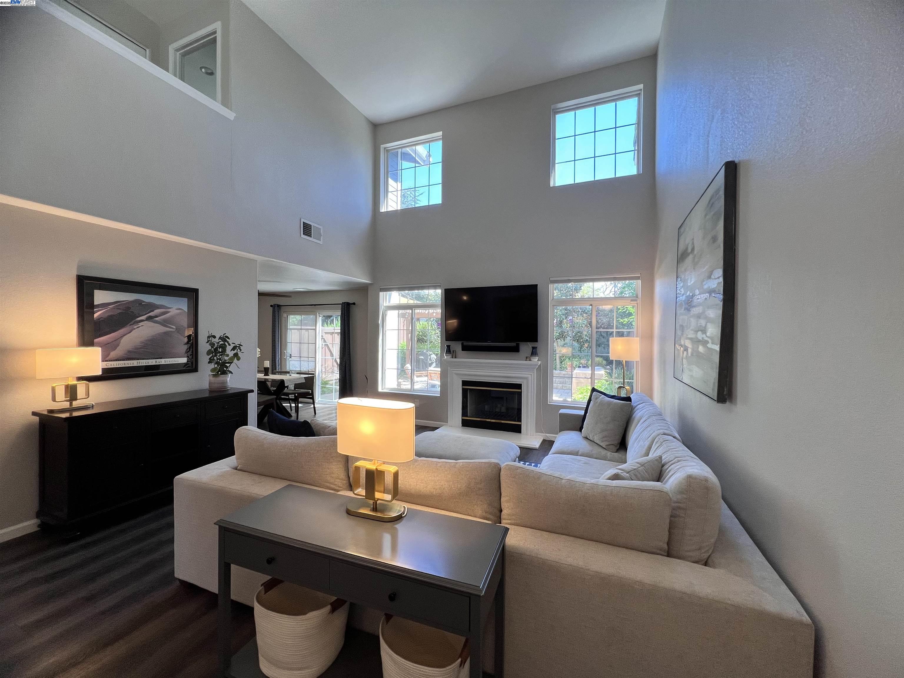 MLS: 41110023 Condo For Sale