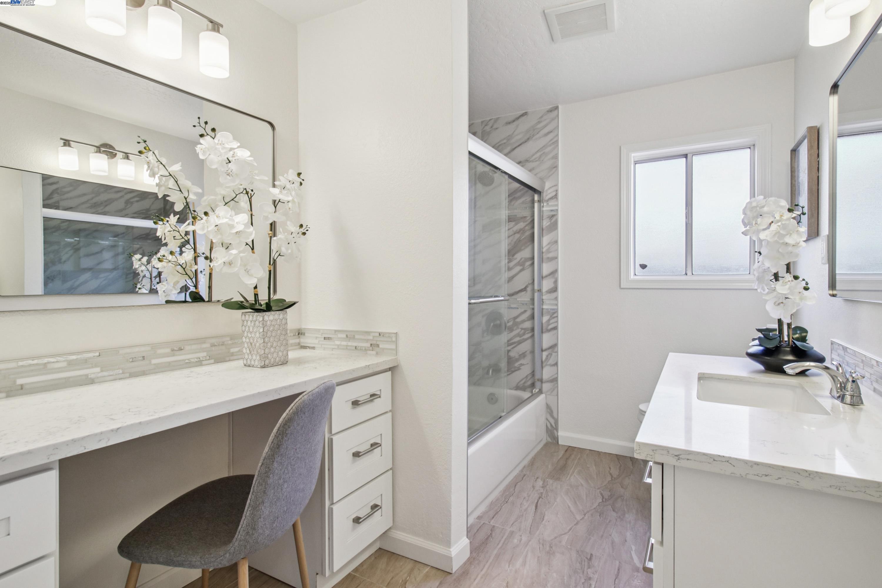 Detail Gallery Image 25 of 37 For 1900 Chestnut Street, Santa Clara,  CA 95054-1736 - 4 Beds | 3 Baths