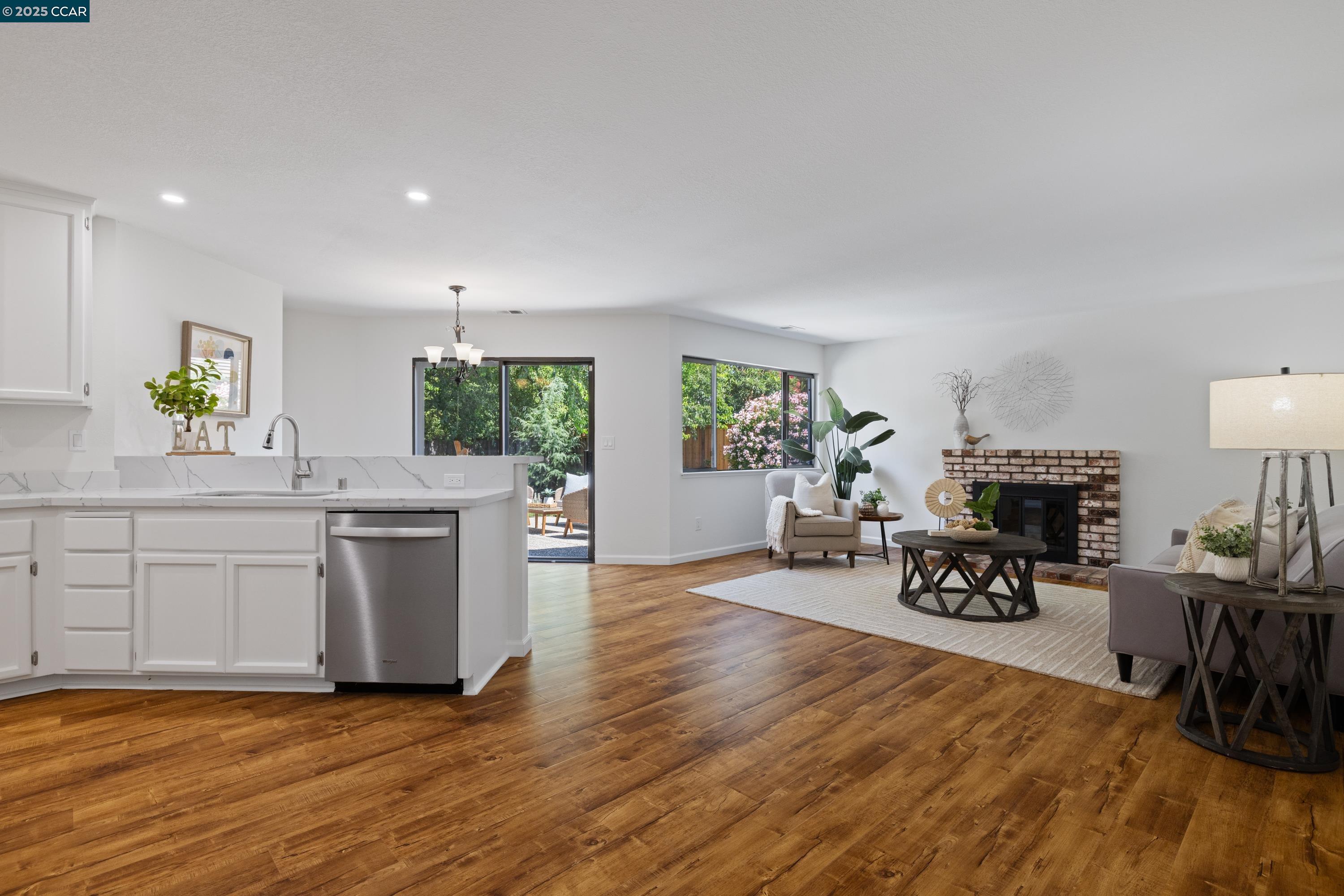 Detail Gallery Image 14 of 46 For 2009 Camino Ramon Plc, Danville,  CA 94526 - 4 Beds | 2 Baths