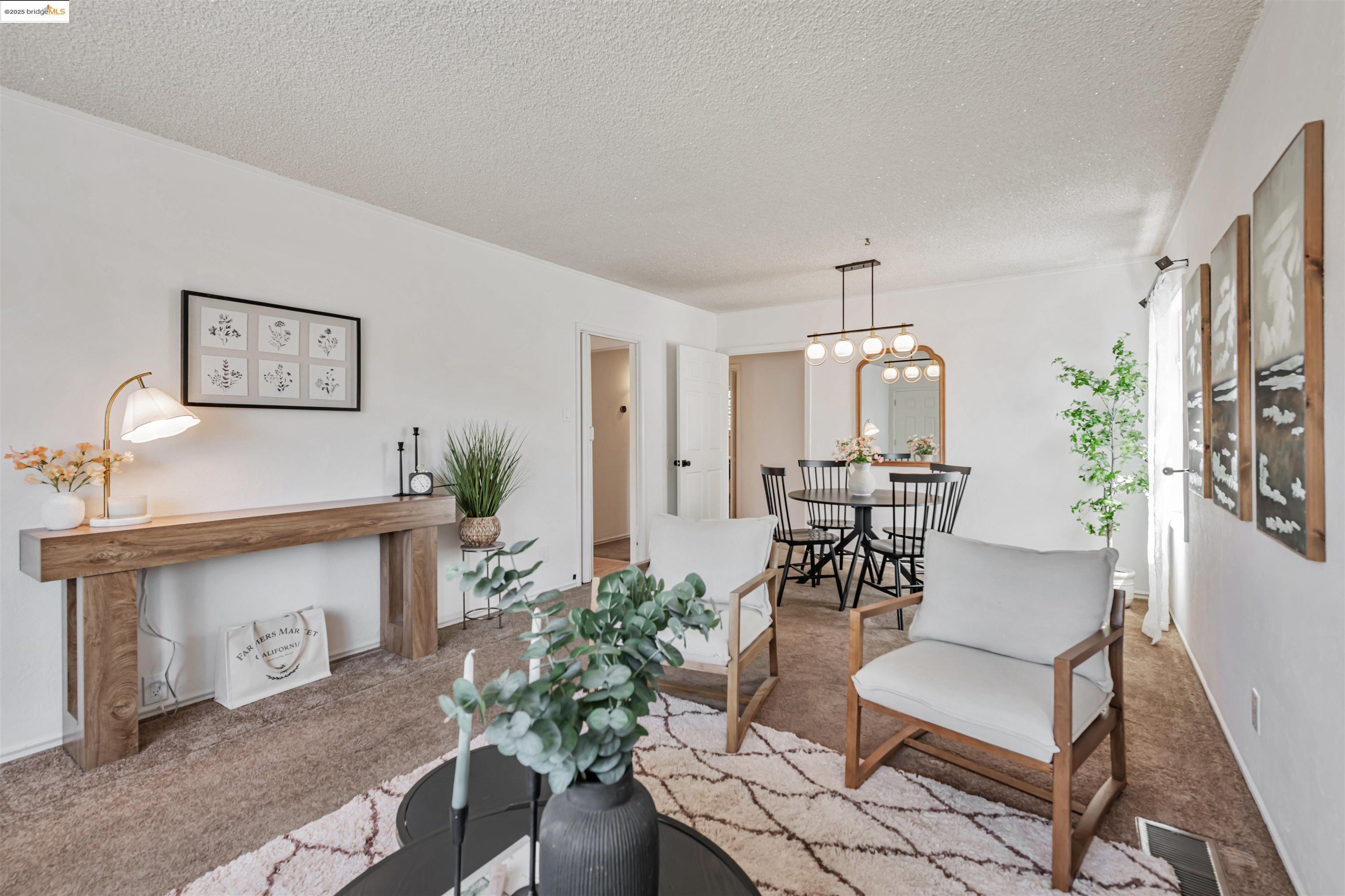 Detail Gallery Image 3 of 22 For 197 Georgia Way, San Leandro,  CA 94577 - 3 Beds | 2 Baths