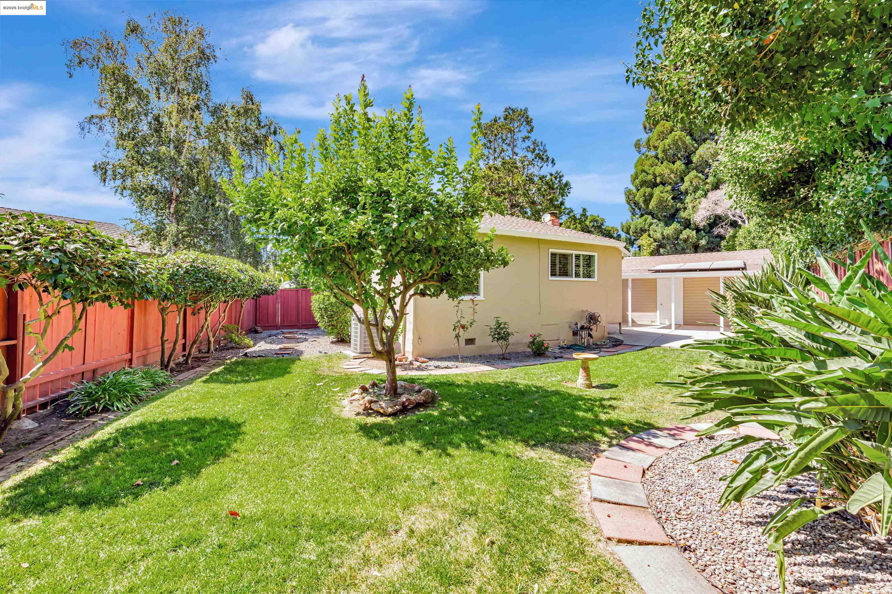 Detail Gallery Image 21 of 22 For 197 Georgia Way, San Leandro,  CA 94577 - 3 Beds | 2 Baths