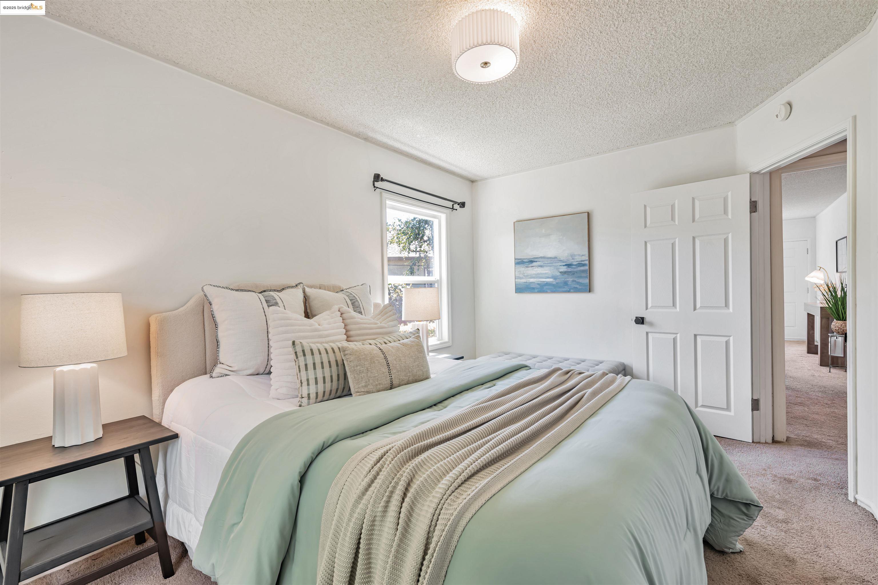 Detail Gallery Image 7 of 22 For 197 Georgia Way, San Leandro,  CA 94577 - 3 Beds | 2 Baths