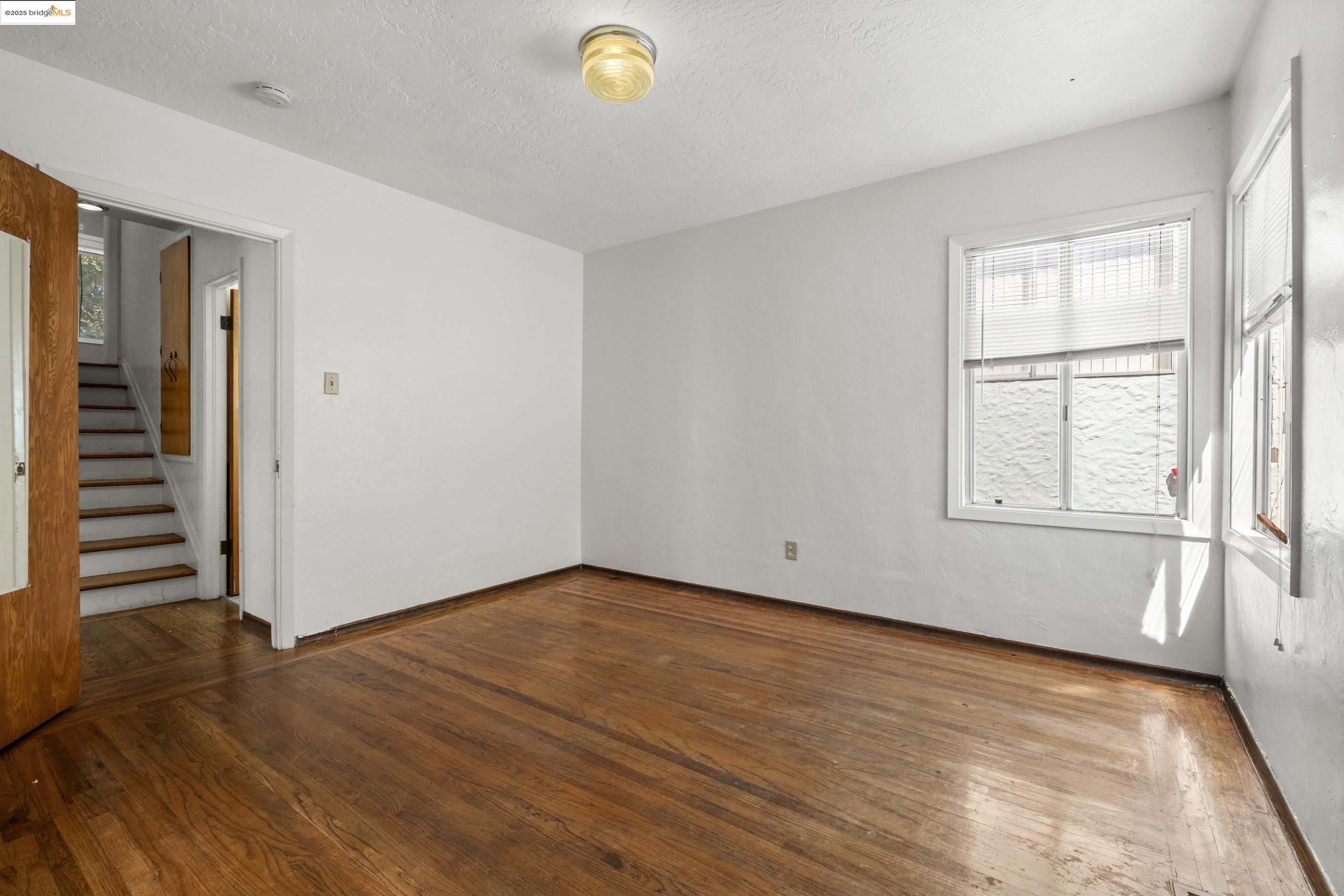 Detail Gallery Image 16 of 31 For 6620 Hill St, El Cerrito,  CA 94530 - 2 Beds | 1 Baths