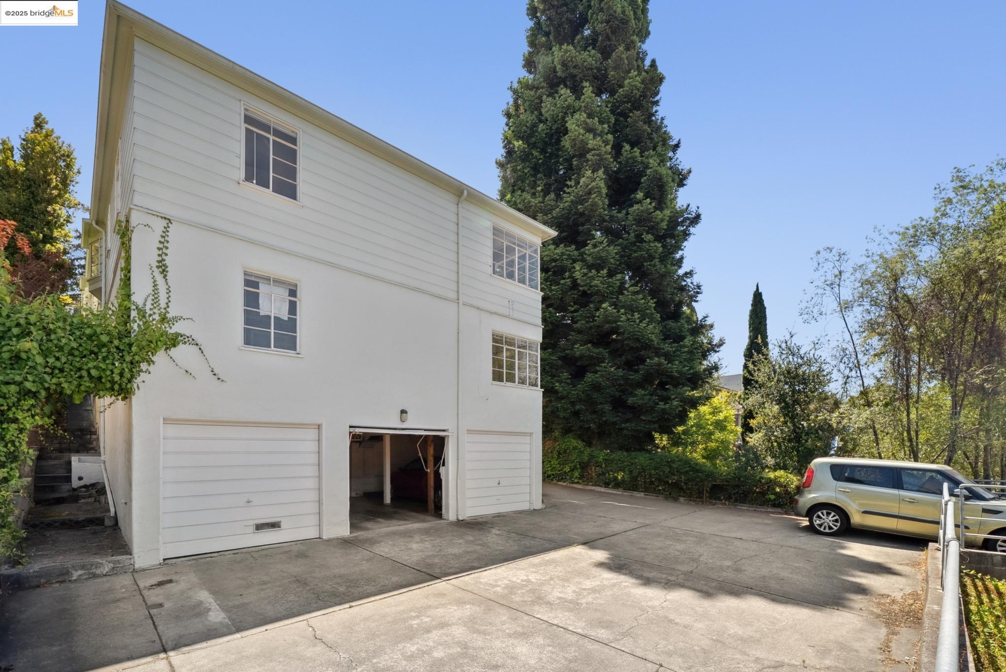 Detail Gallery Image 53 of 57 For 1033 Walker Ave, Oakland,  CA 94610 - – Beds | – Baths