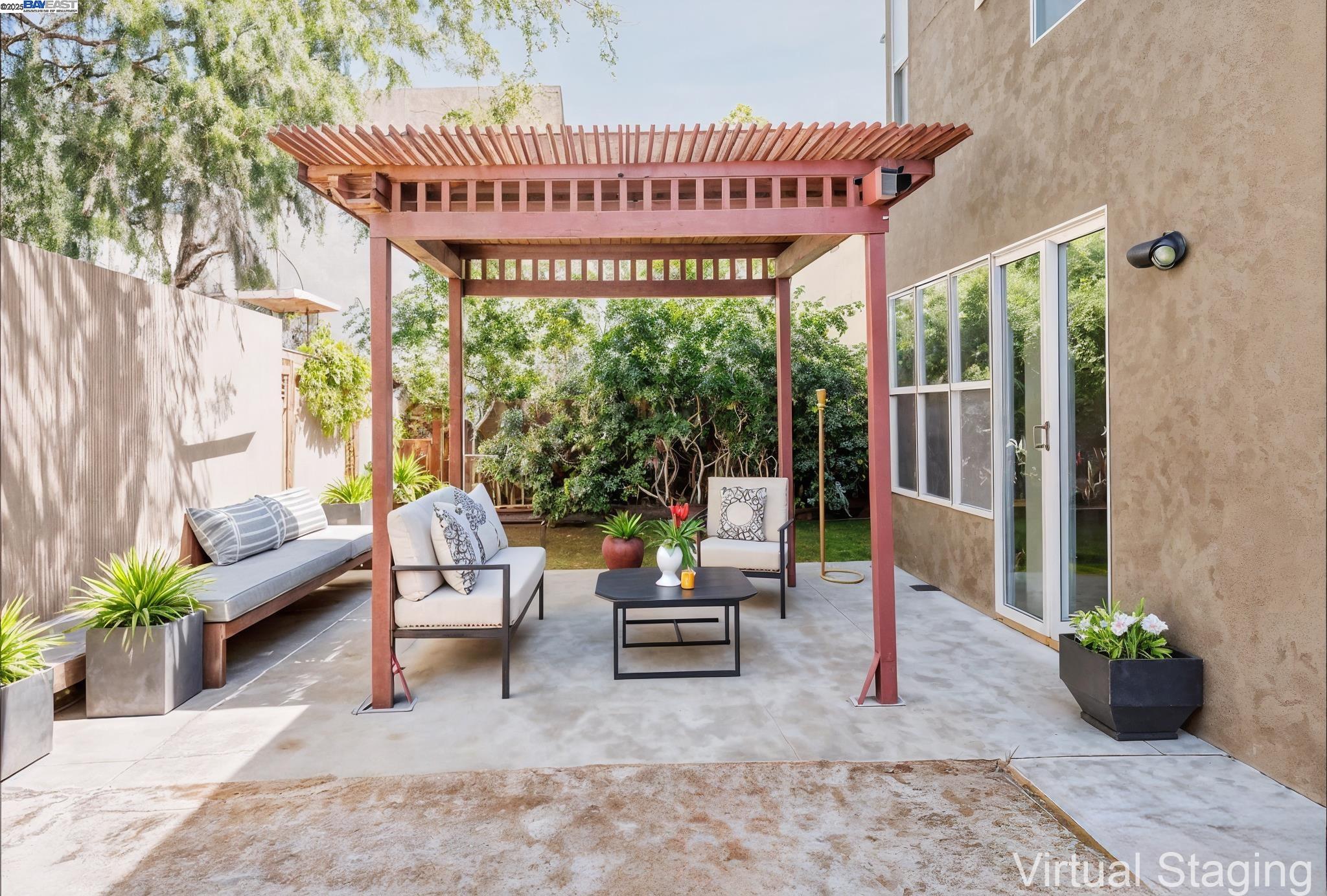 Detail Gallery Image 2 of 30 For 517 Rockingham Way, Tracy,  CA 95376 - 3 Beds | 2/1 Baths