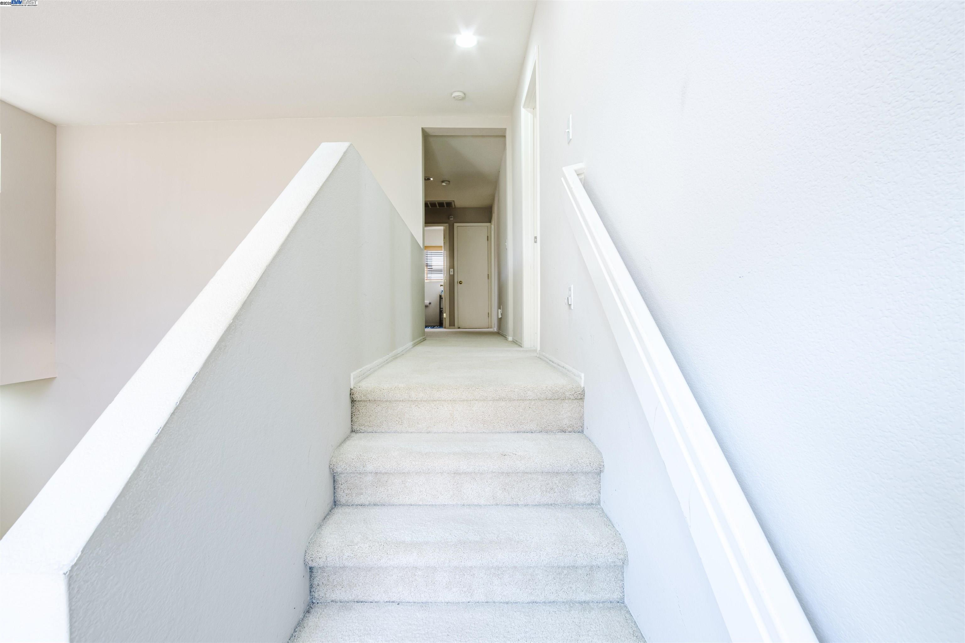 Detail Gallery Image 7 of 30 For 517 Rockingham Way, Tracy,  CA 95376 - 3 Beds | 2/1 Baths