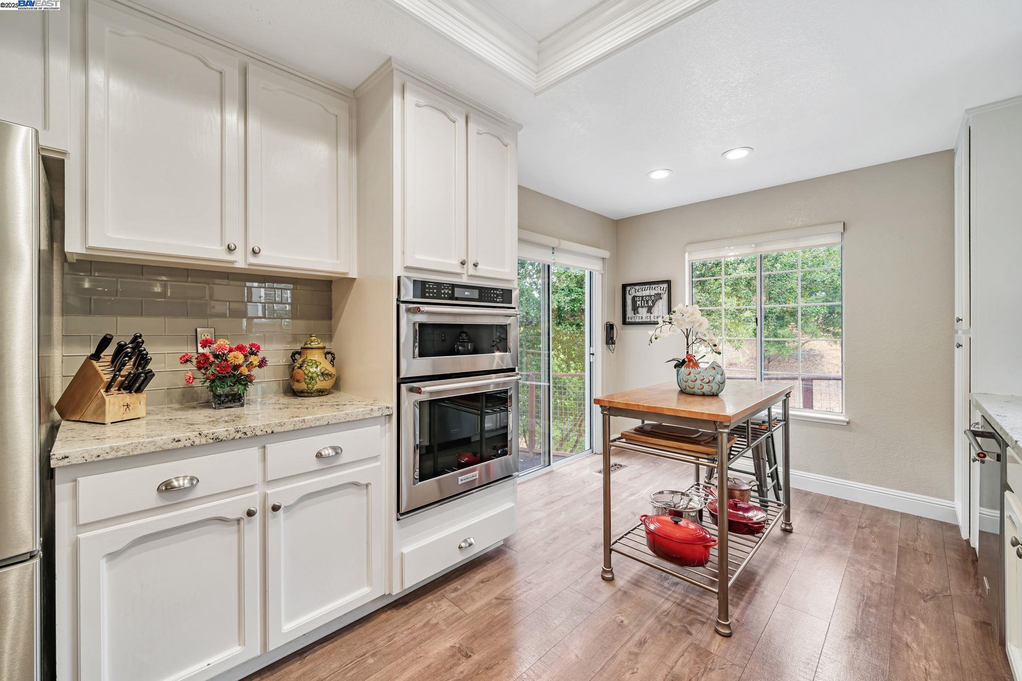 Detail Gallery Image 15 of 52 For 47 Summer Hill Court, Danville,  CA 94526 - 3 Beds | 3 Baths