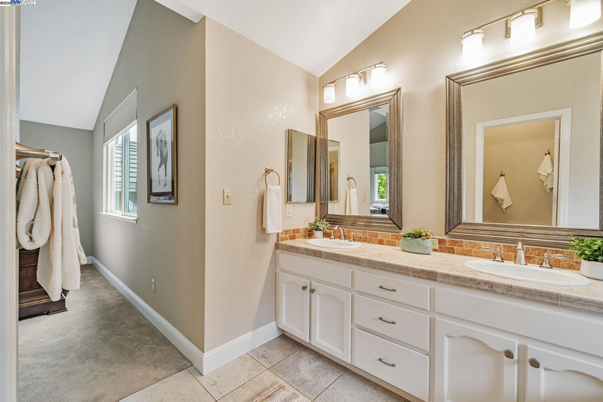 Detail Gallery Image 37 of 52 For 47 Summer Hill Court, Danville,  CA 94526 - 3 Beds | 3 Baths