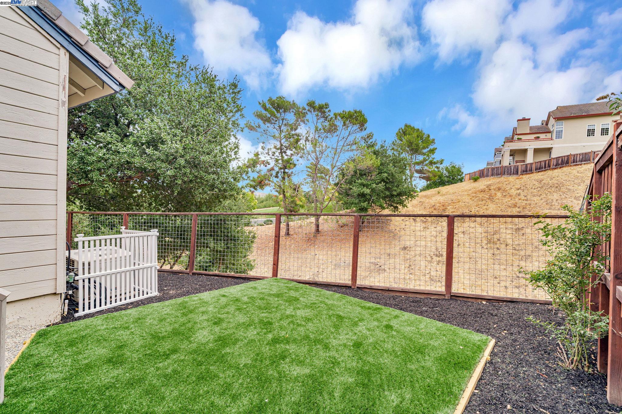 Detail Gallery Image 45 of 52 For 47 Summer Hill Court, Danville,  CA 94526 - 3 Beds | 3 Baths