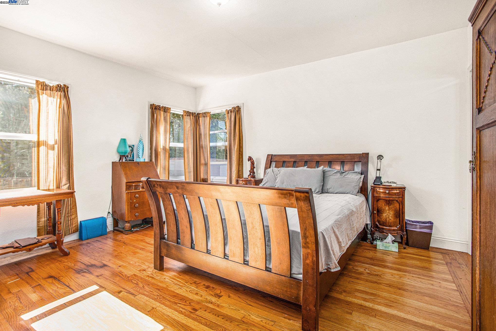 Detail Gallery Image 12 of 21 For 2214 D St, Hayward,  CA 94541 - 2 Beds | 1 Baths