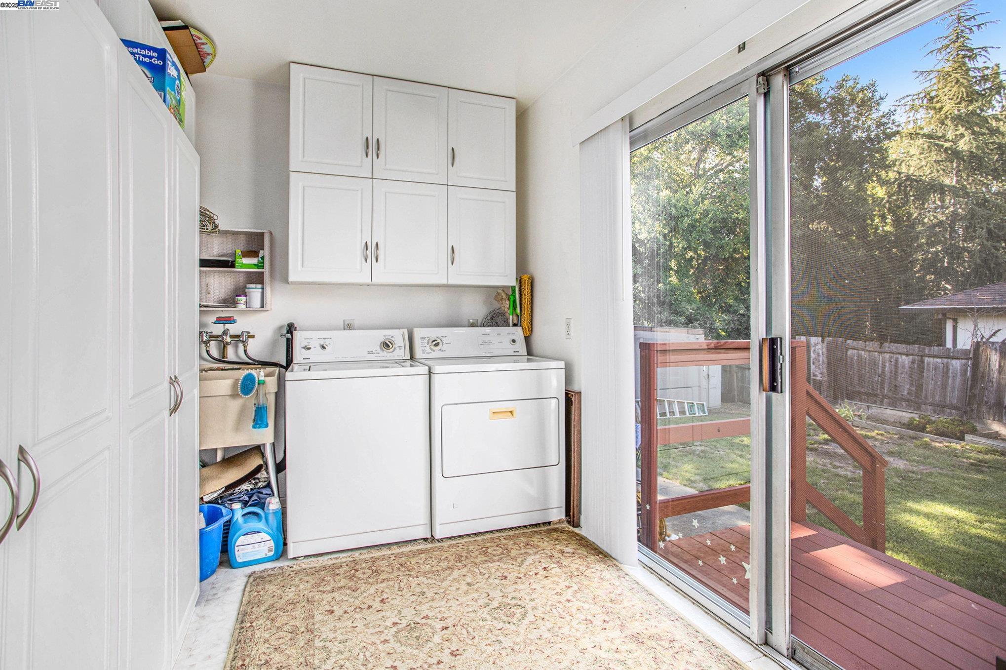 Detail Gallery Image 14 of 21 For 2214 D St, Hayward,  CA 94541 - 2 Beds | 1 Baths