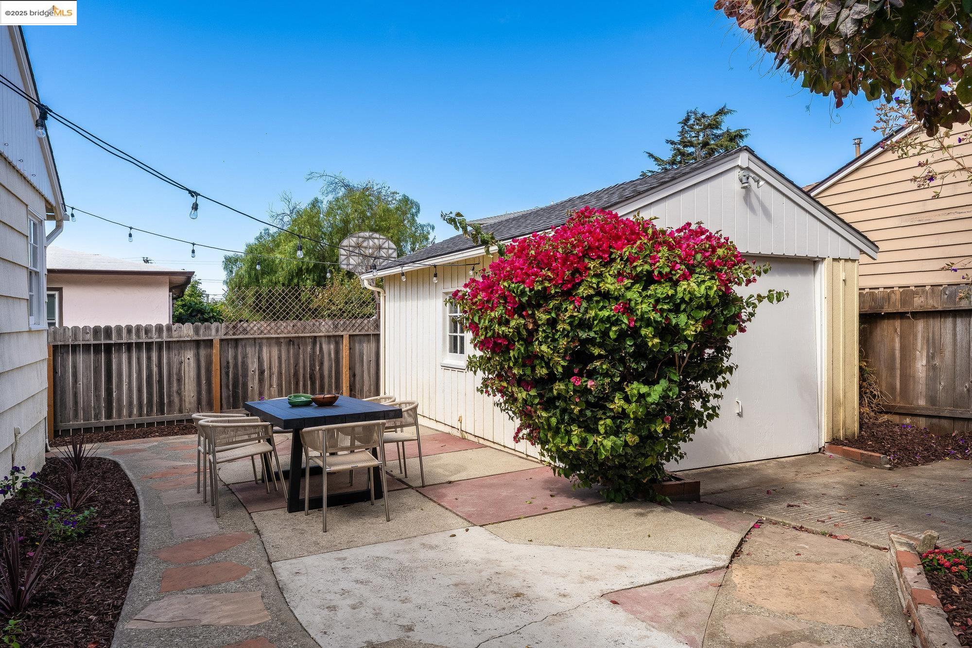 Detail Gallery Image 36 of 37 For 7249 Blake St., El Cerrito,  CA 94530 - 3 Beds | 1 Baths