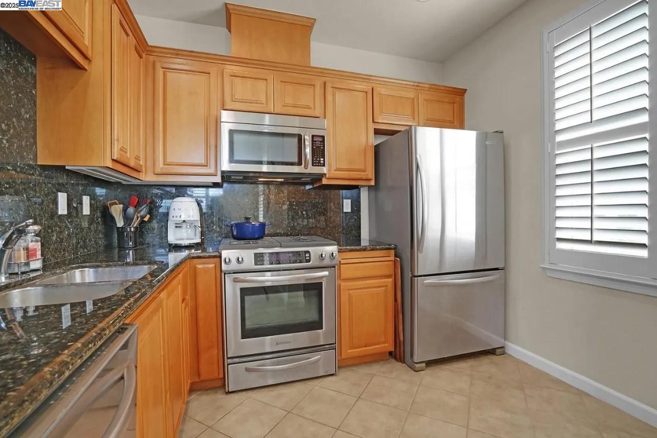 Detail Gallery Image 17 of 31 For 3465 Dublin Blvd #322,  Dublin,  CA 94568 - 2 Beds | 2 Baths
