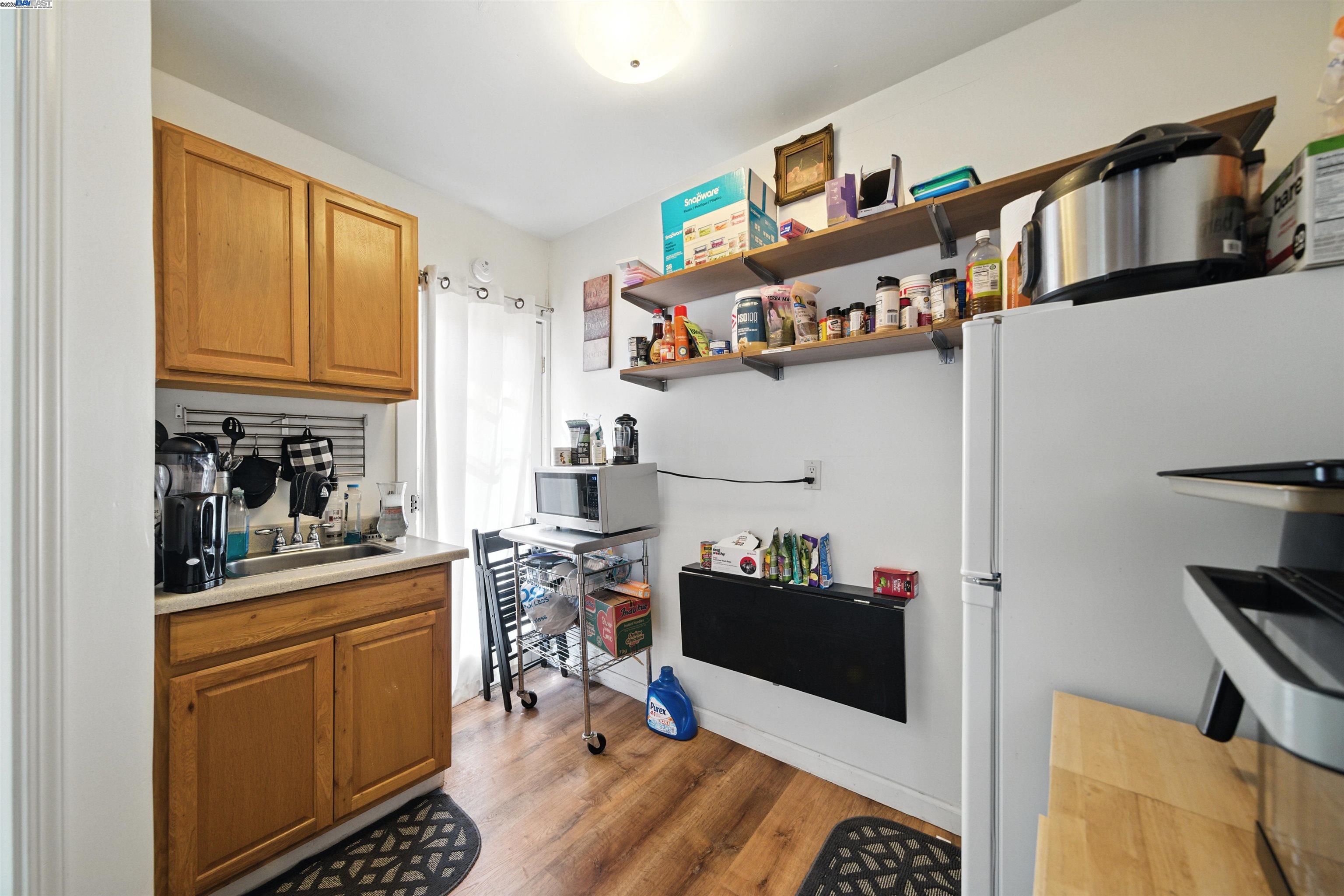 Detail Gallery Image 14 of 32 For 527 N Mclaughlin, Richmond,  CA 94805 - 2 Beds | 1 Baths