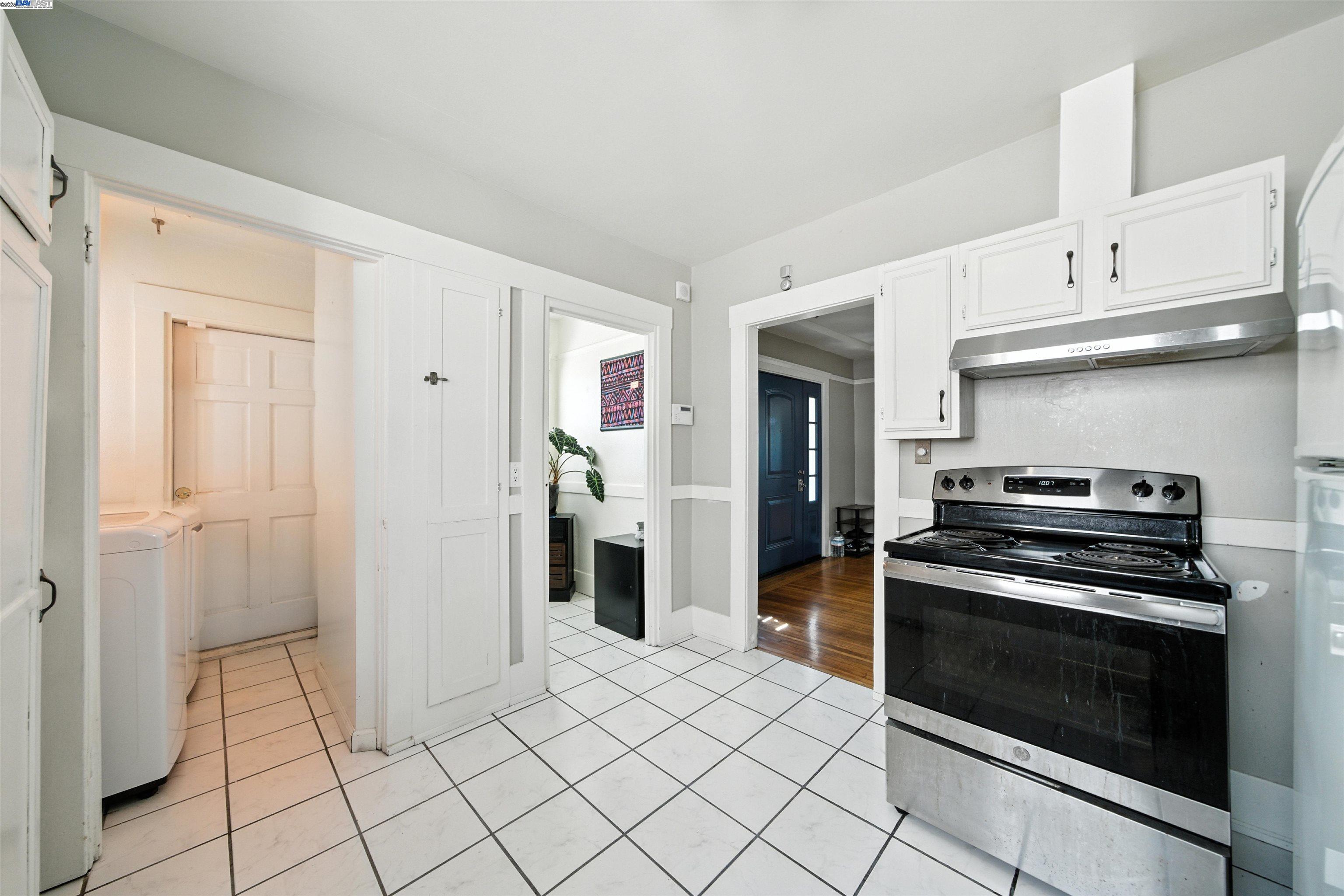 Detail Gallery Image 23 of 32 For 527 N Mclaughlin, Richmond,  CA 94805 - 2 Beds | 1 Baths