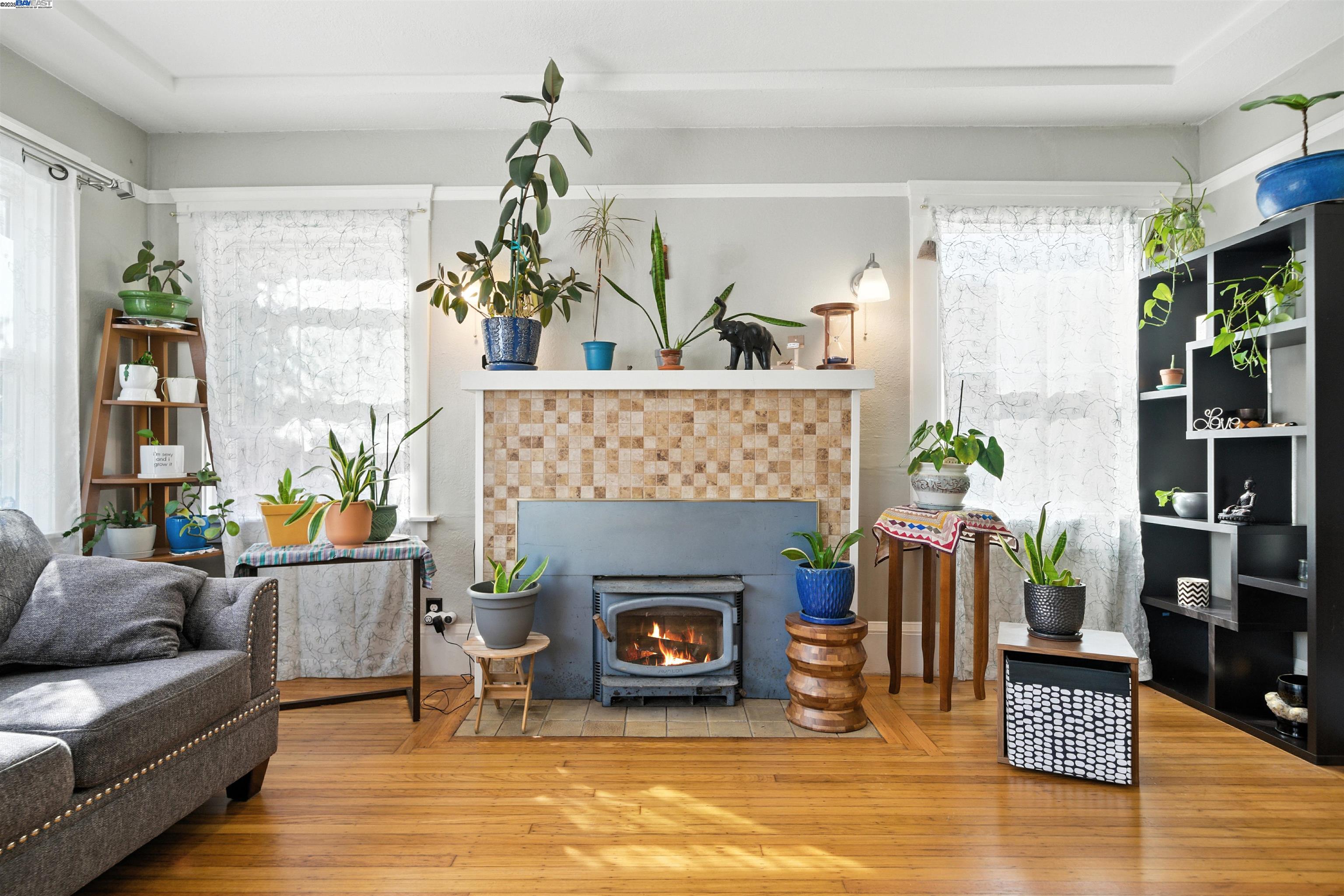Detail Gallery Image 27 of 32 For 527 N Mclaughlin, Richmond,  CA 94805 - 2 Beds | 1 Baths